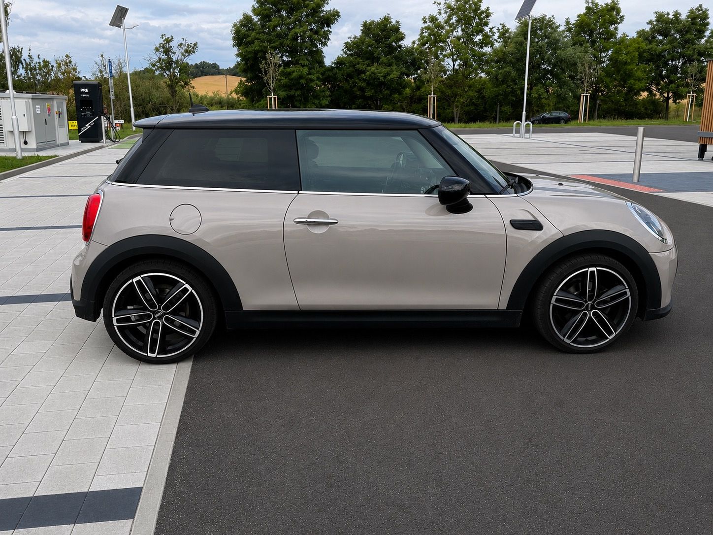 Mini Cooper - fotka 3