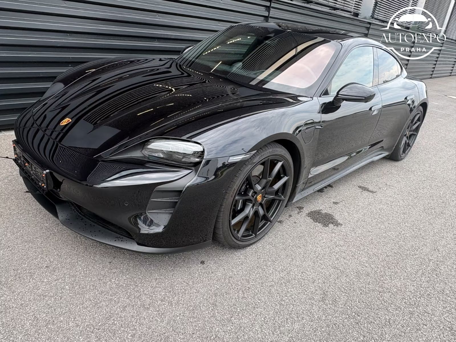 Porsche Taycan, GTS* - fotka 2