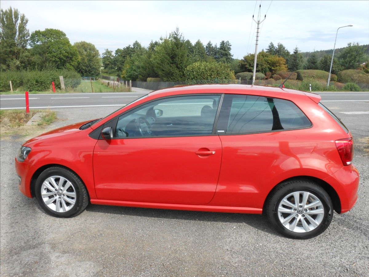 Volkswagen Polo, 1,2 HTP STYLE Serviska - fotka 6