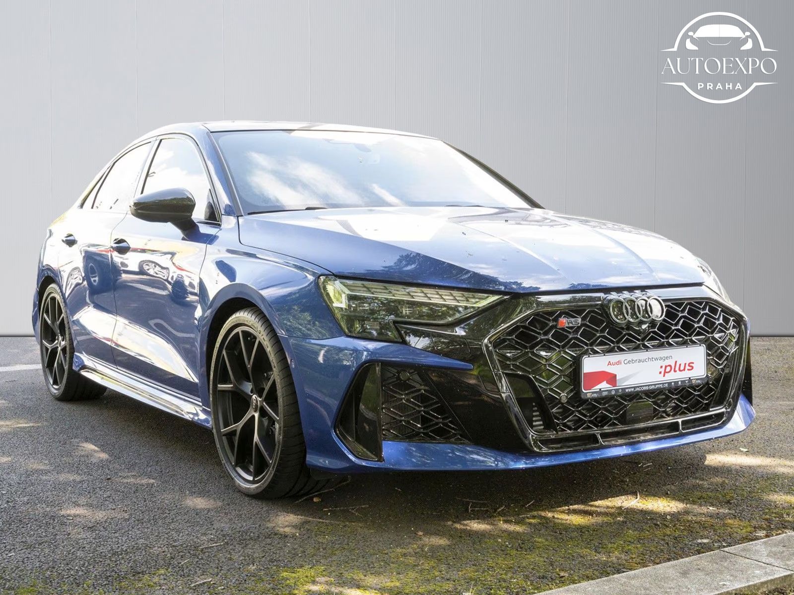 Audi RS3, Limousine 2.5 294 kW TFSI* - fotka 2