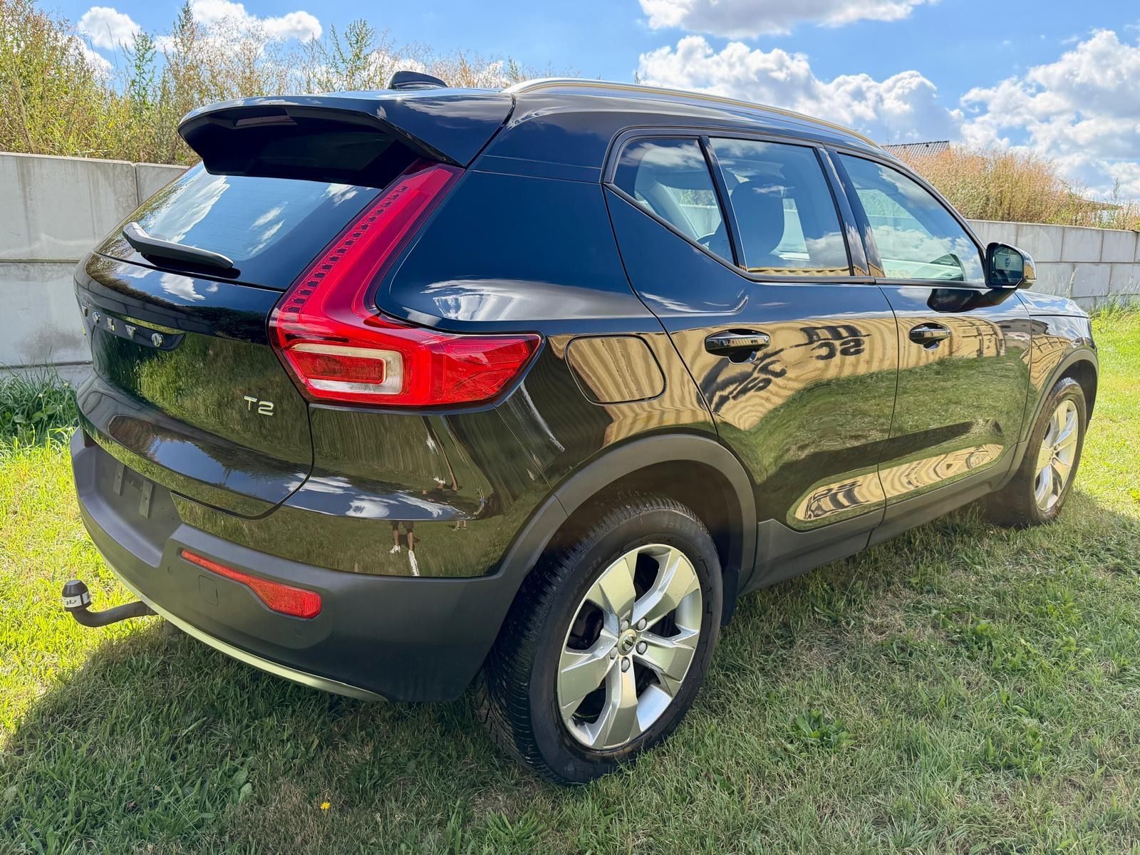 Volvo XC40, 1.5 benzin, 95 kw, 3/2021 - fotka 6