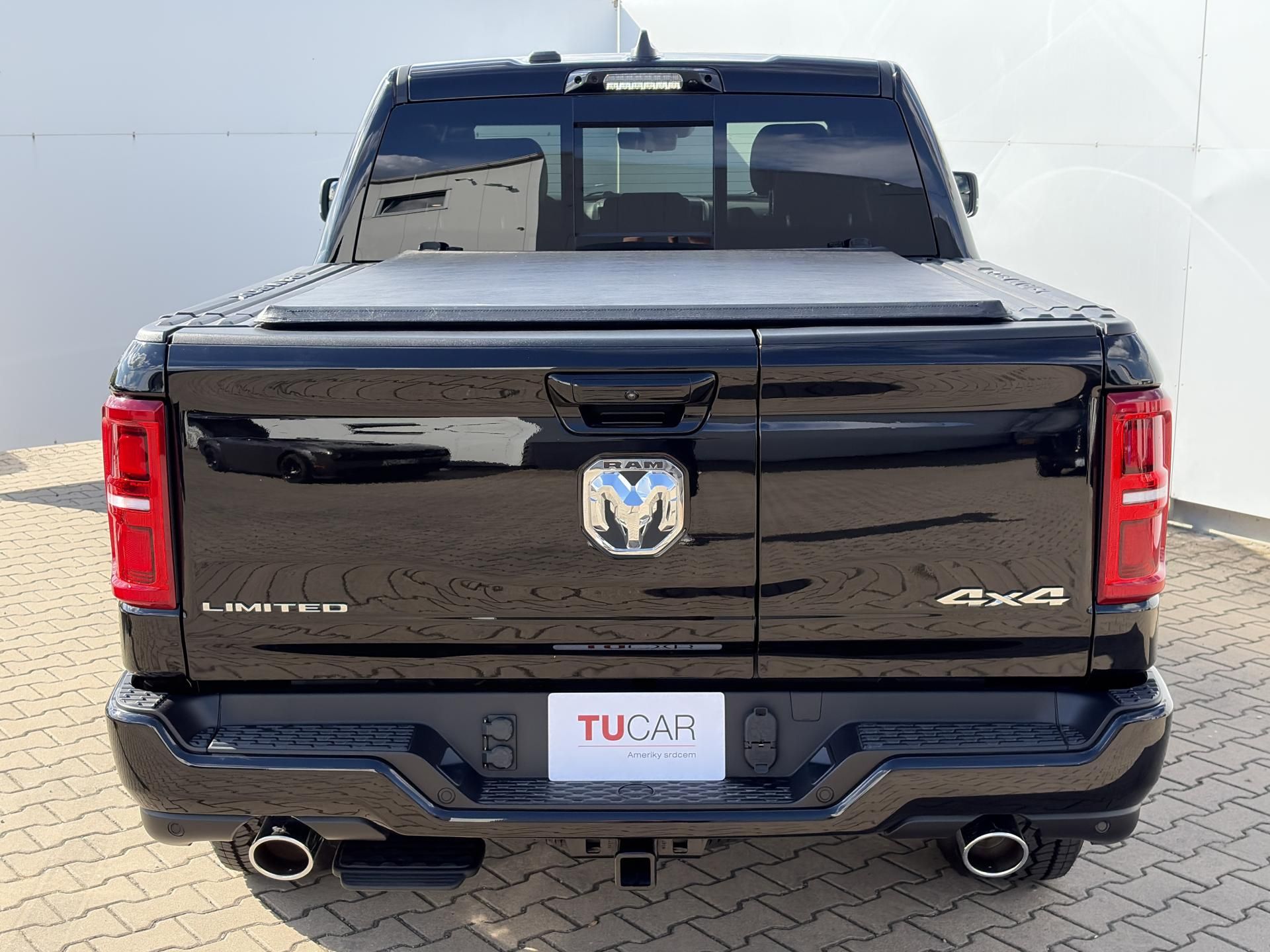Dodge Ram, 1500 Limited 5.7 V8 HEMI 2026 - fotka 4
