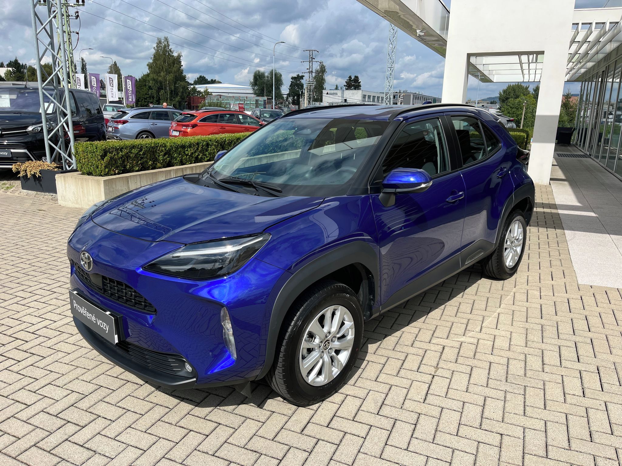 Toyota Yaris Cross, 1.5 Hybrid e-CVT Comfort - fotka 2