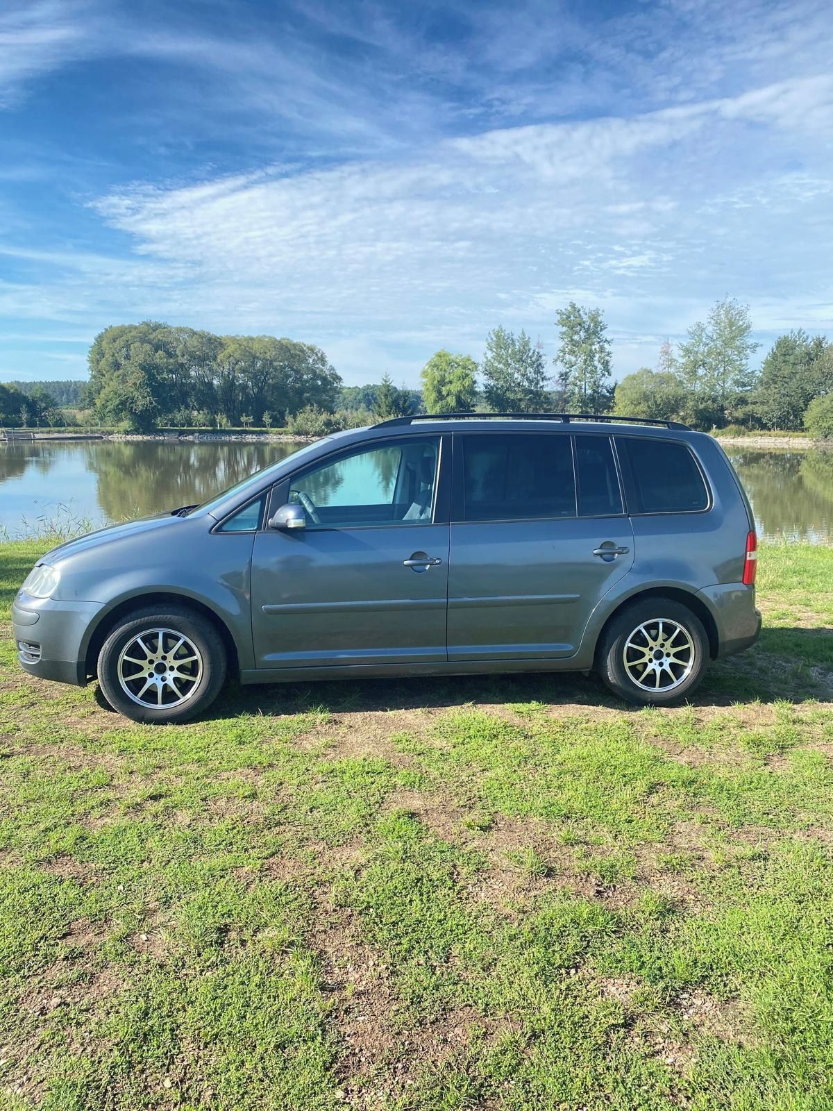 Volkswagen Touran, 1.9TDI - fotka 3