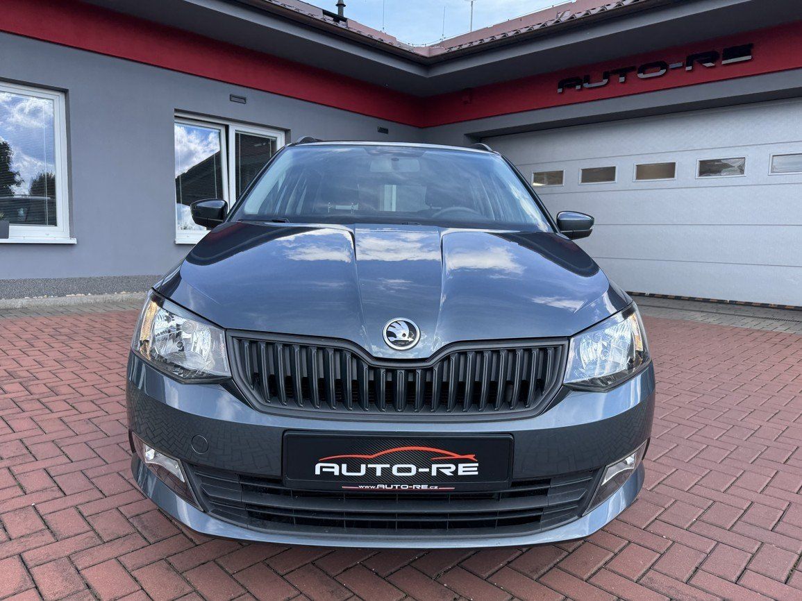 Škoda Fabia, 1.0MPi Klima Výhřev Sedadel BT - fotka 5