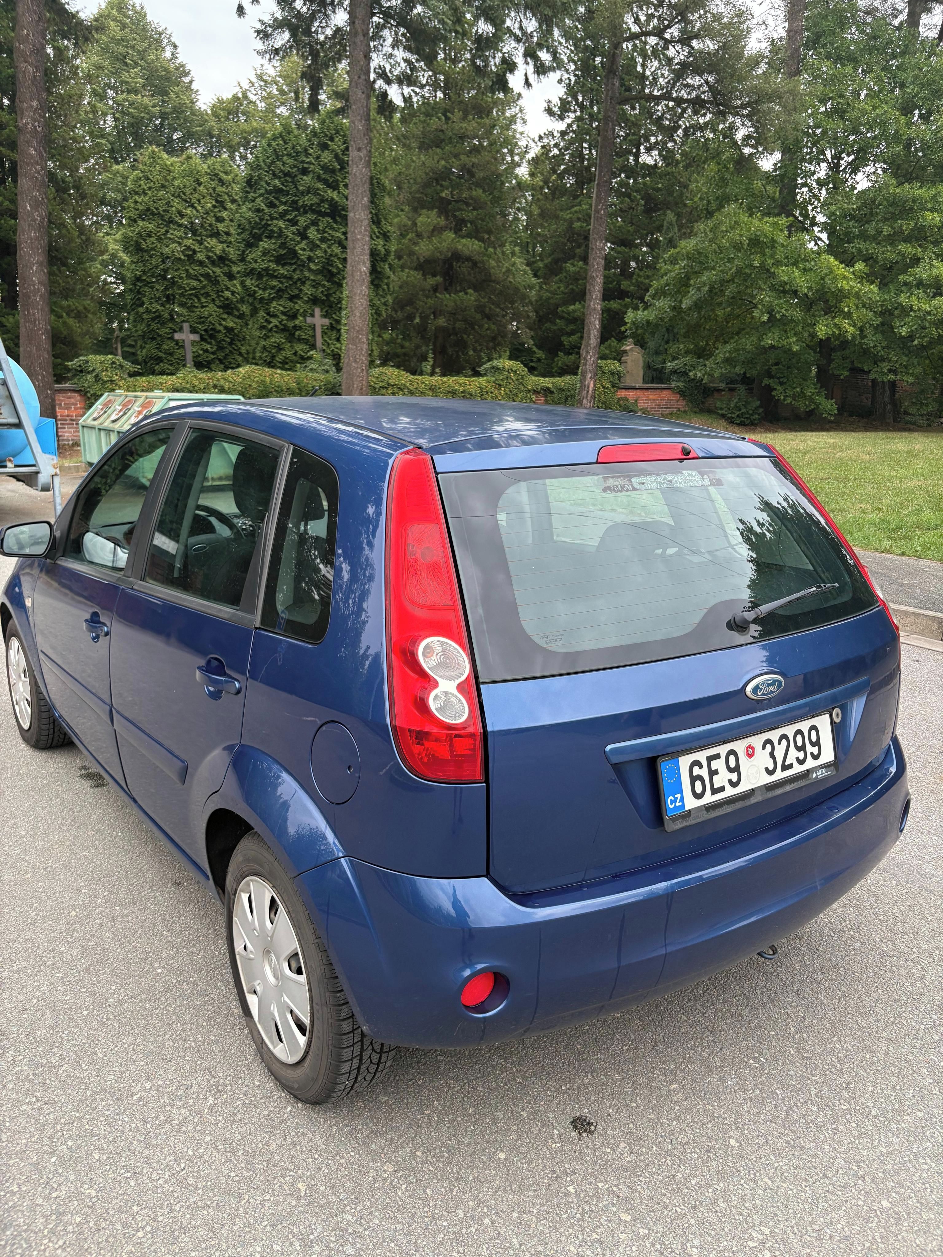 Ford Fiesta, Ford Fiesta 1,25i 55KW - fotka 5