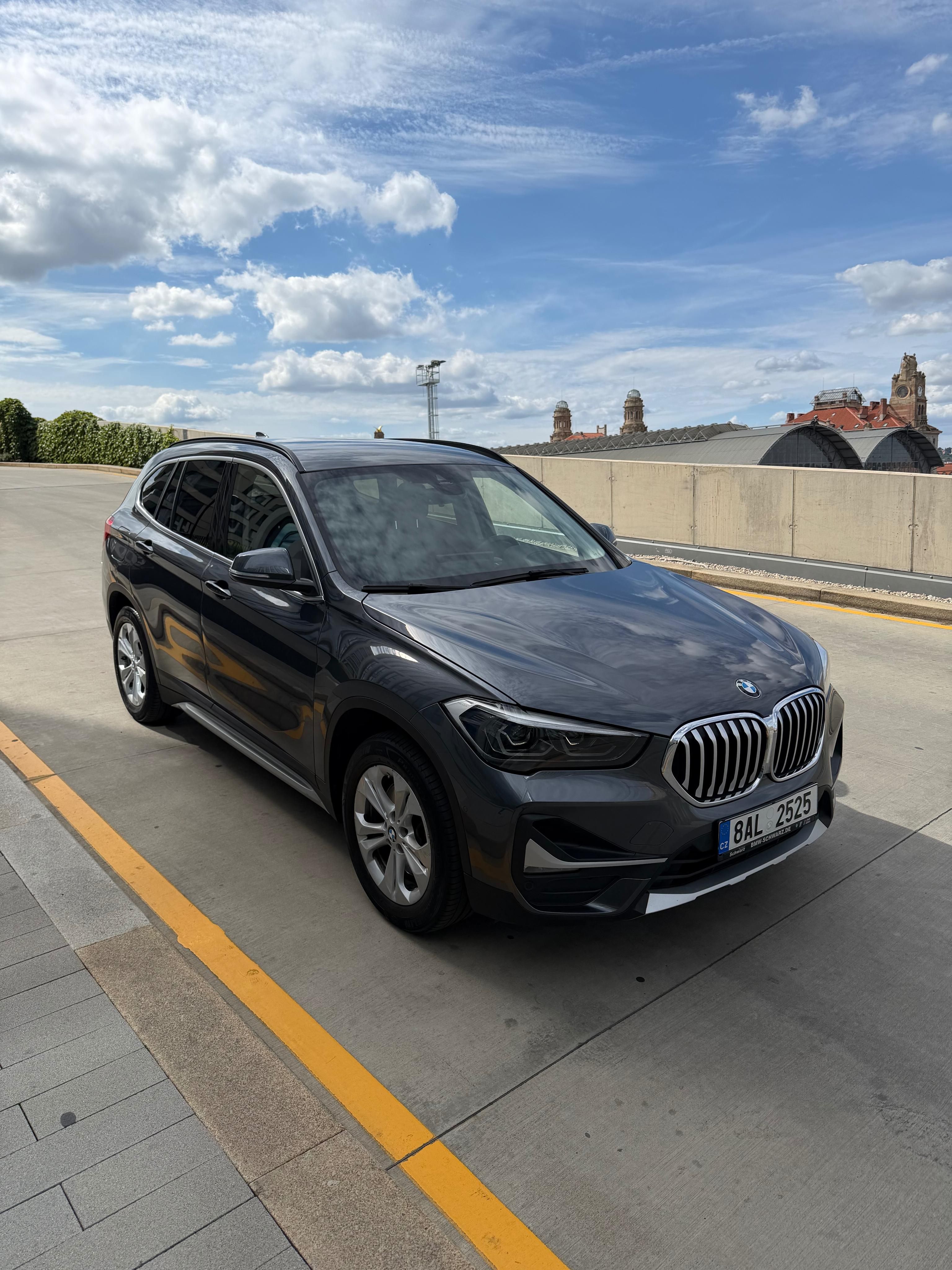 BMW X1, 2.0i Sdrive|Head-Up|Historie+C - fotka 3