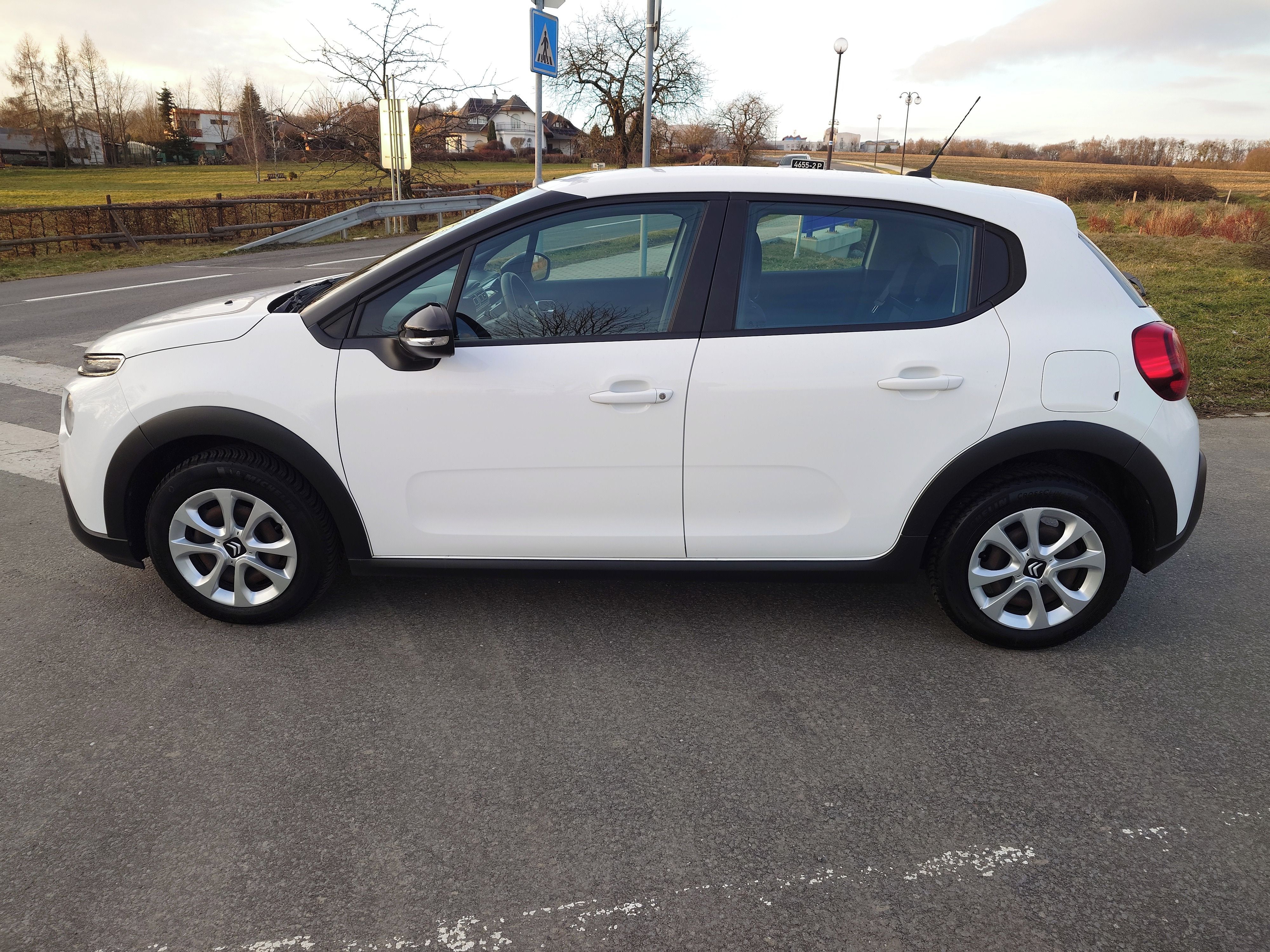 Citroën C3, 1.2 PureTech Klima NAVI - fotka 2