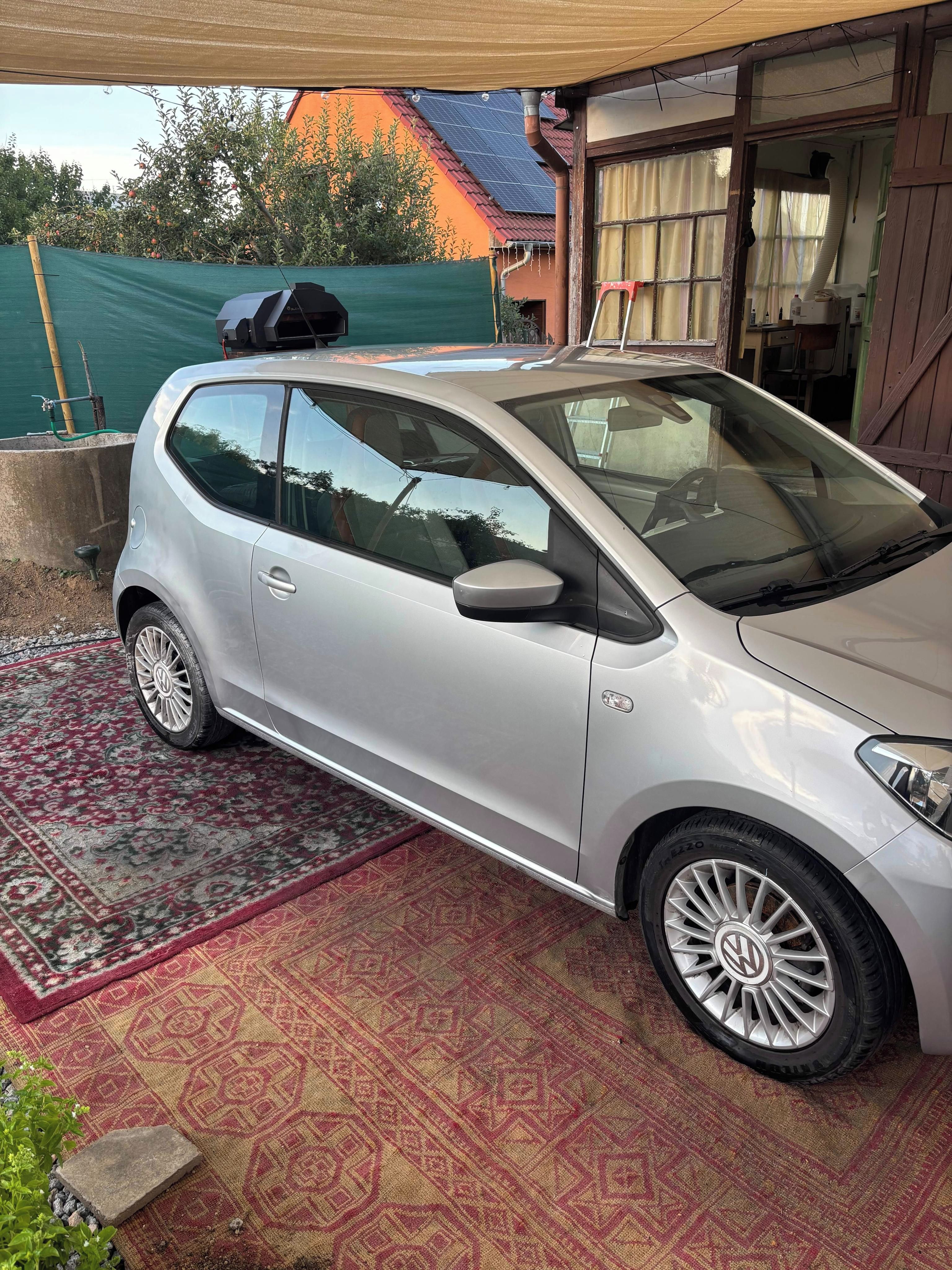 Volkswagen Up!, Volkswagen Up! 55 kW 70HP - fotka 5