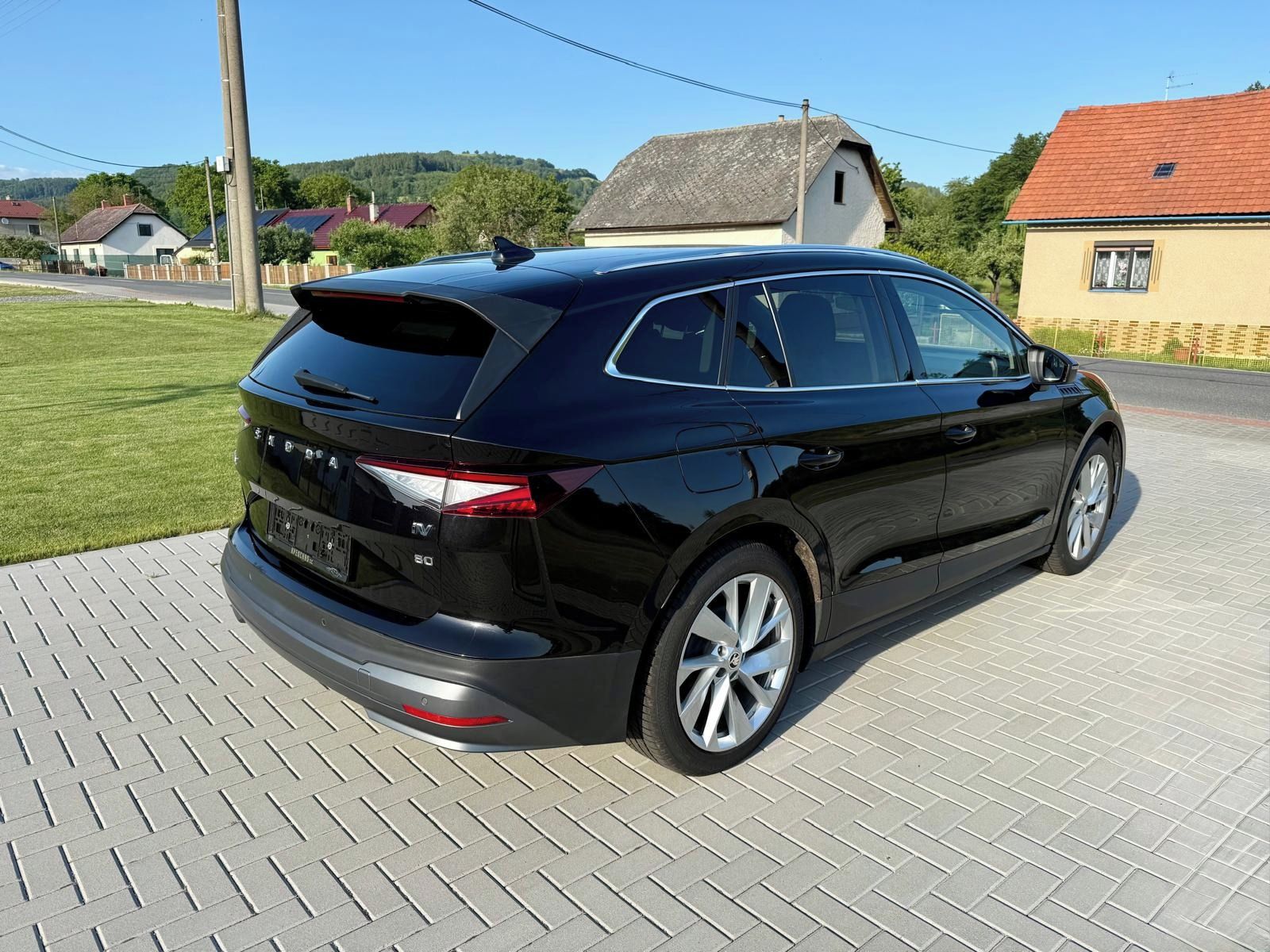 Škoda Enyaq, iV 80 150kW Kamera DPH Cebia - fotka 4