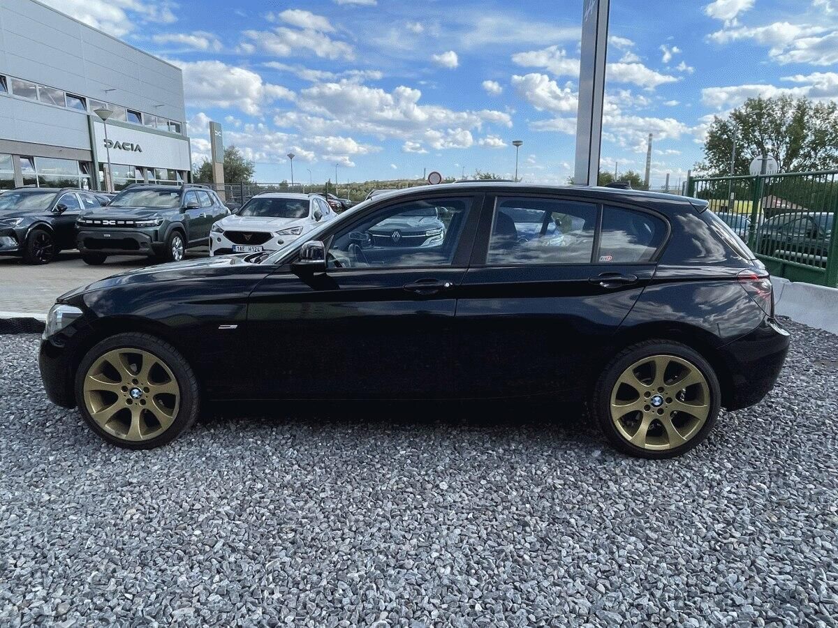 BMW Řada 1, 118 D,2.0,105kW - fotka 2