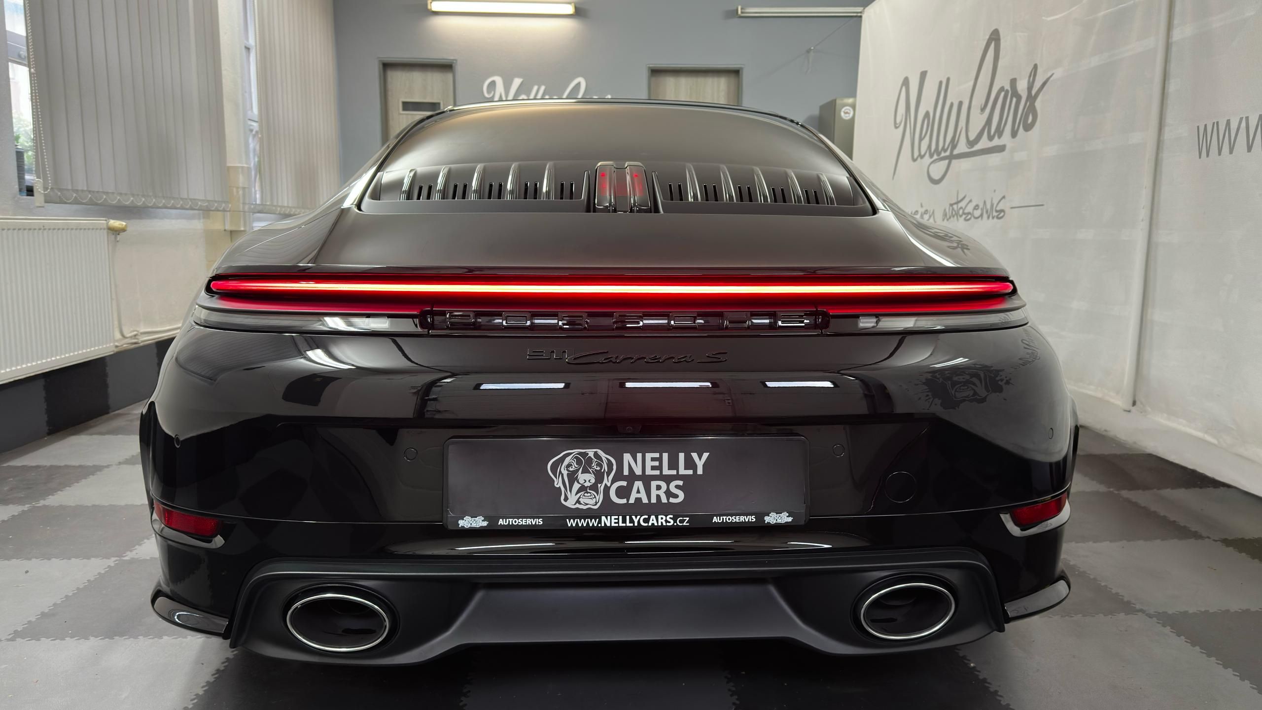 Porsche 911, CARRERA S / ZÁRUKA - fotka 5