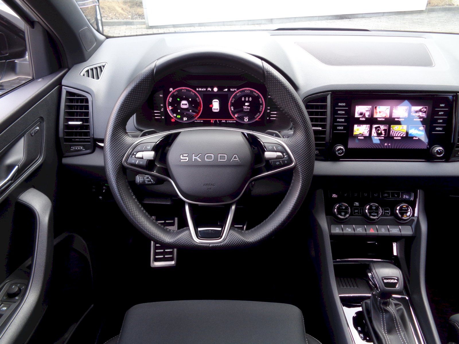 Škoda Karoq, Sportline 1.5 TSI 110 kW DSG - fotka 6