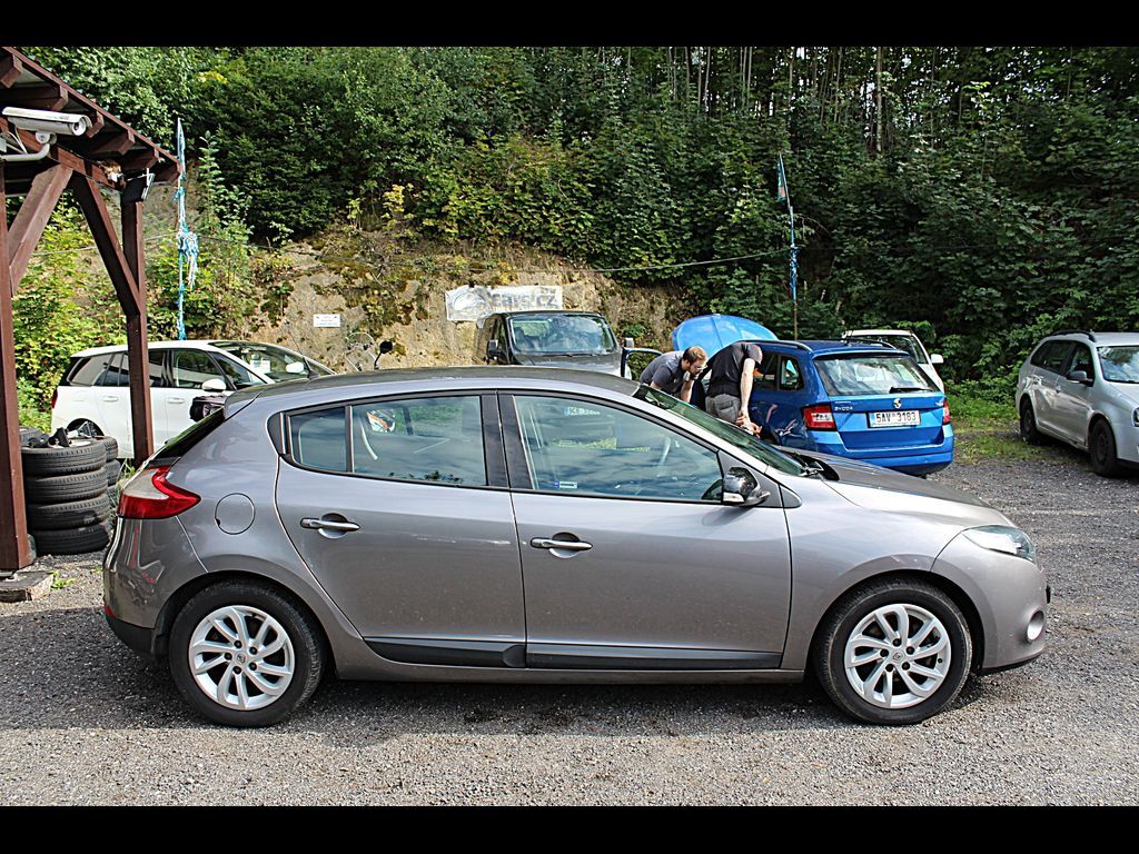 Renault Mégane, 1.6 16 V serv. knížka - fotka 5