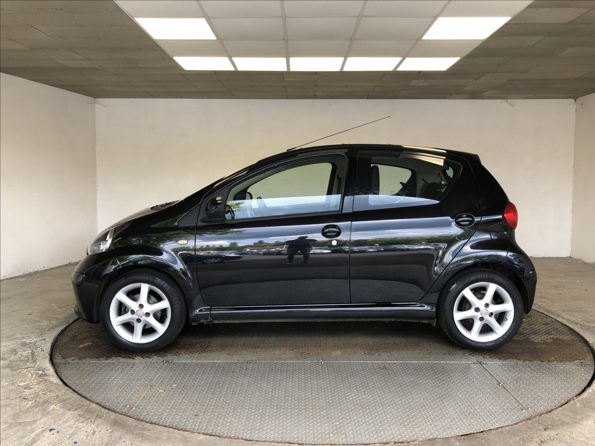 Toyota Aygo, 1,0 VVT-i - fotka 4