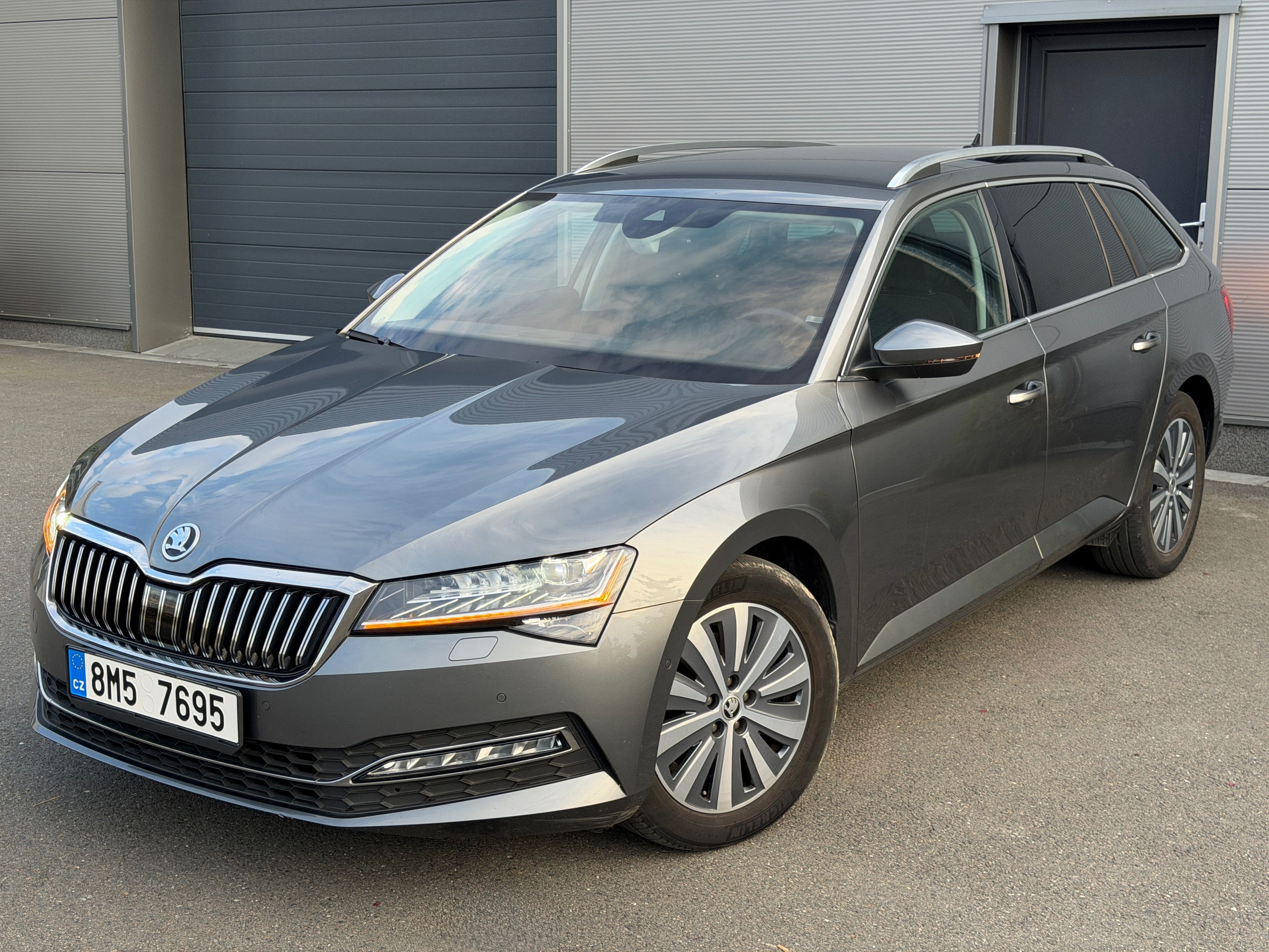 Škoda Superb, STYLE Combi 2.0 TDi 110kW DSG - fotka 5