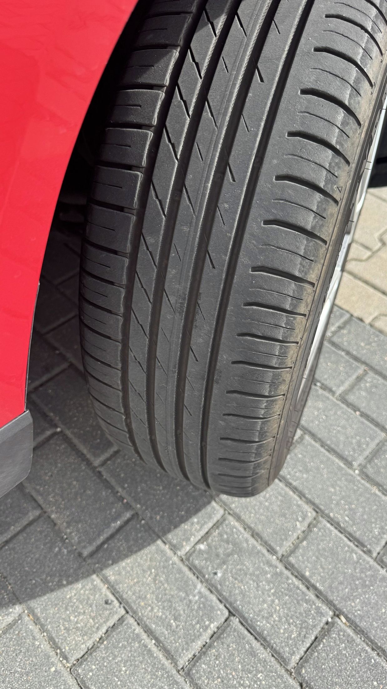 Škoda Karoq, 1.6 TDI DSG 85 kW - fotka 4