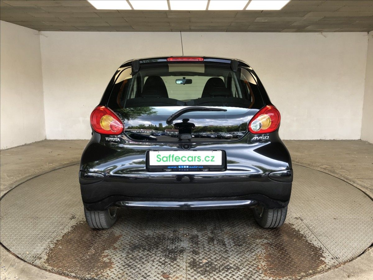 Toyota Aygo, 1,0 VVT-i - fotka 6