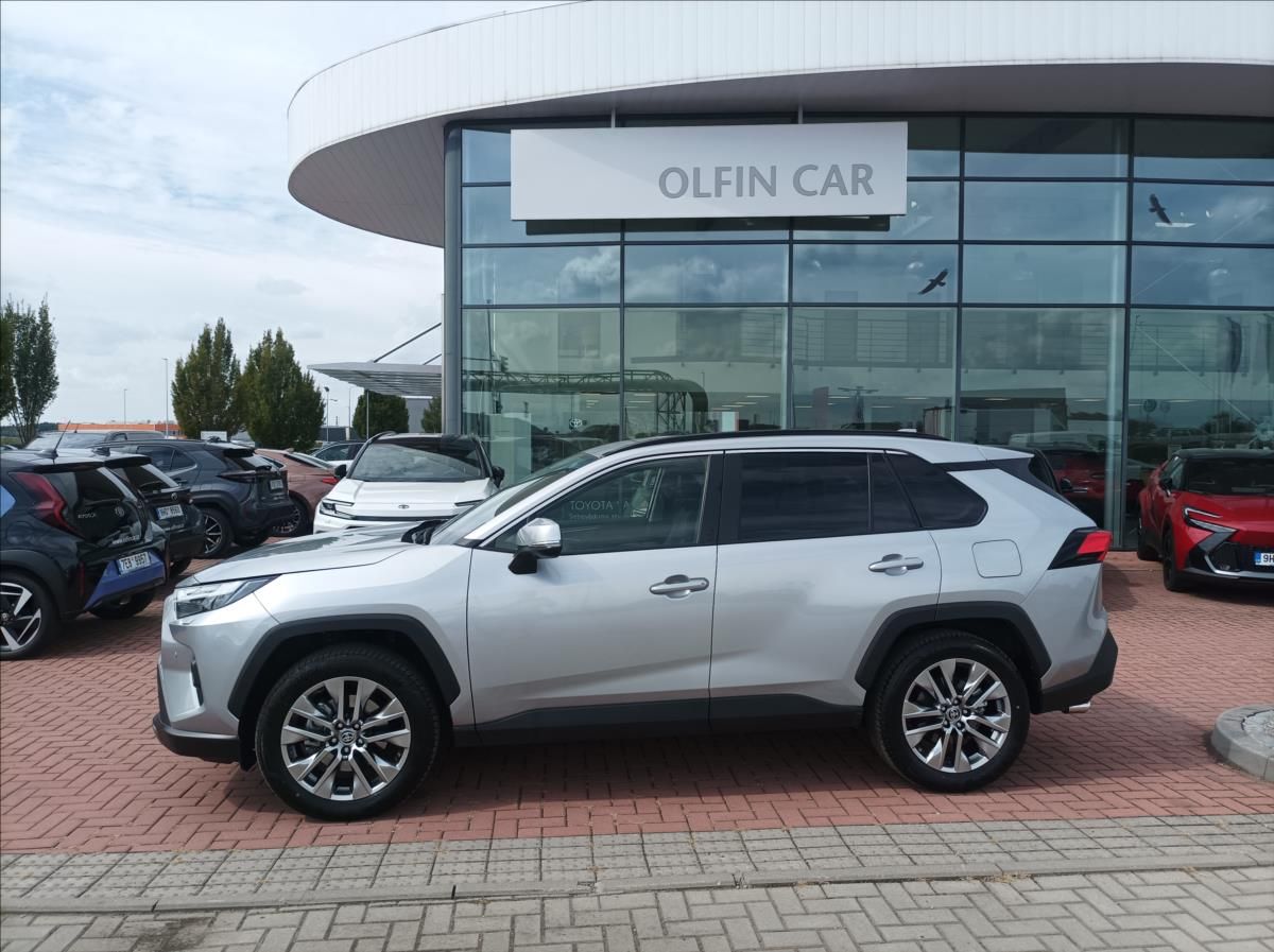 Toyota Rav4, 2,5 Executive 4x4 - fotka 2
