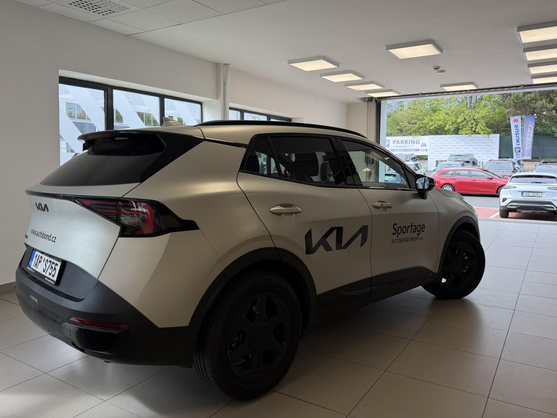 Kia Sportage, 1,6 T-GDi GPF 4x4 7DCT BLACK E - fotka 3
