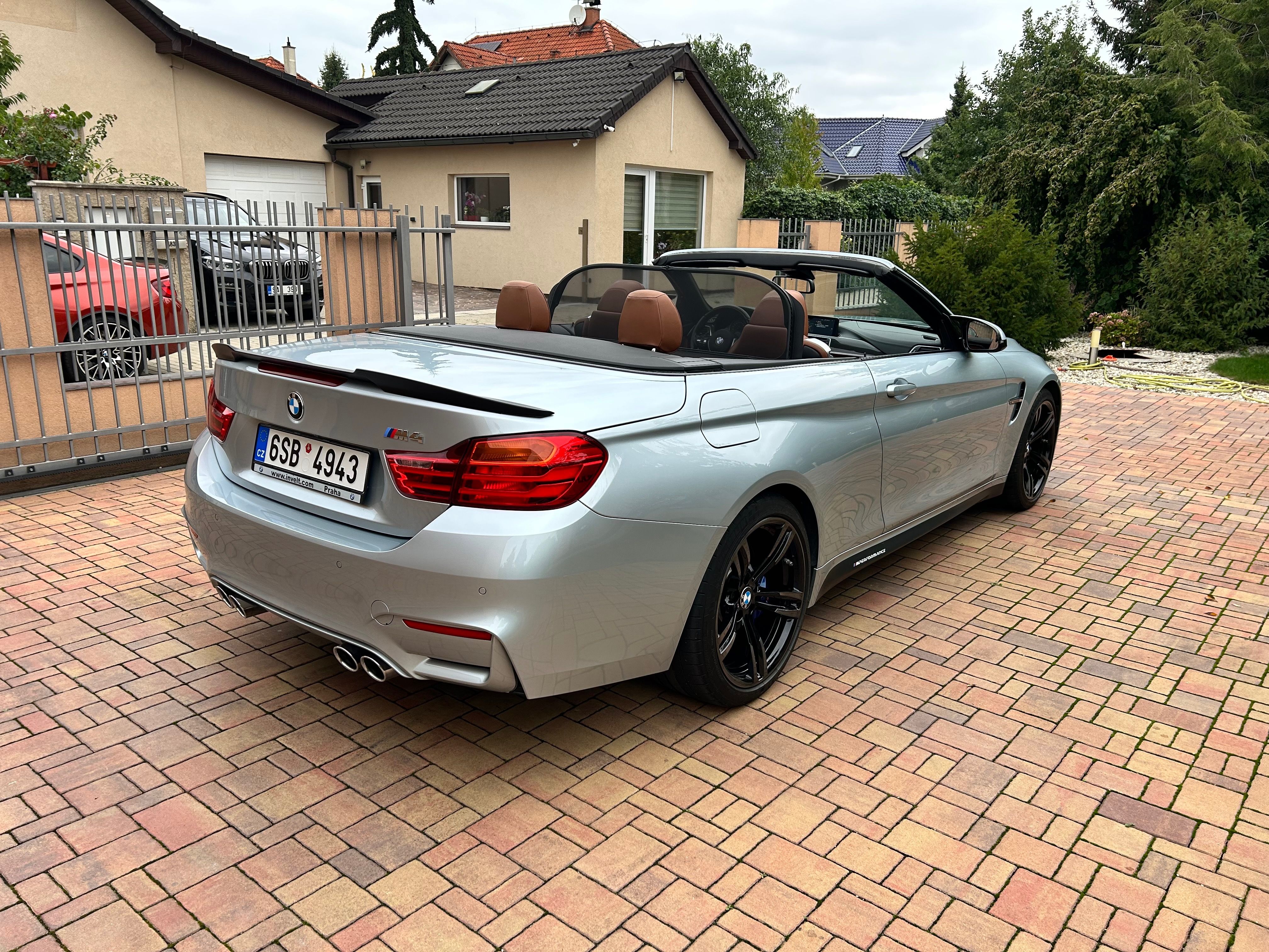 BMW M4, Cabrio DCT, HUD, CZ, DPH - fotka 4