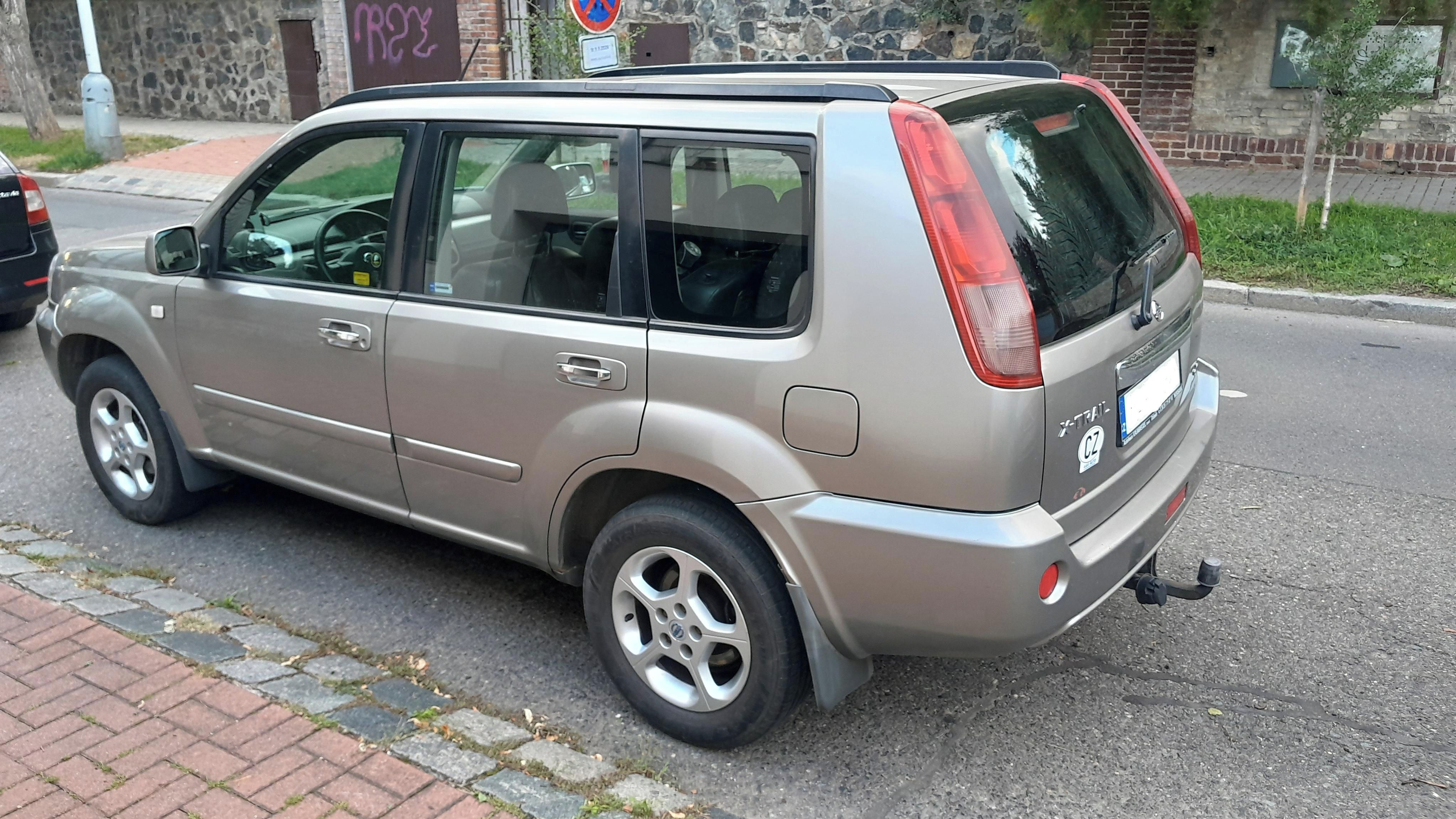 Nissan X-Trail, Nissan X-Trail 2.2 dCi (T30) - fotka 3