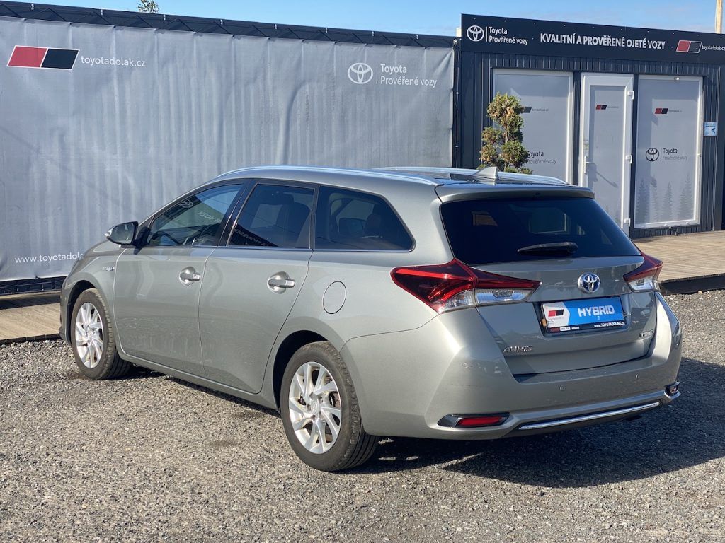 Toyota Auris, 1.8HSD, ČR, Executive, záruka - fotka 5