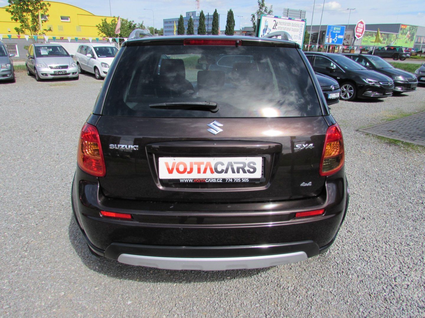 Suzuki SX4, 1.6i 88kW 4x4, serviska, 1.maj - fotka 6