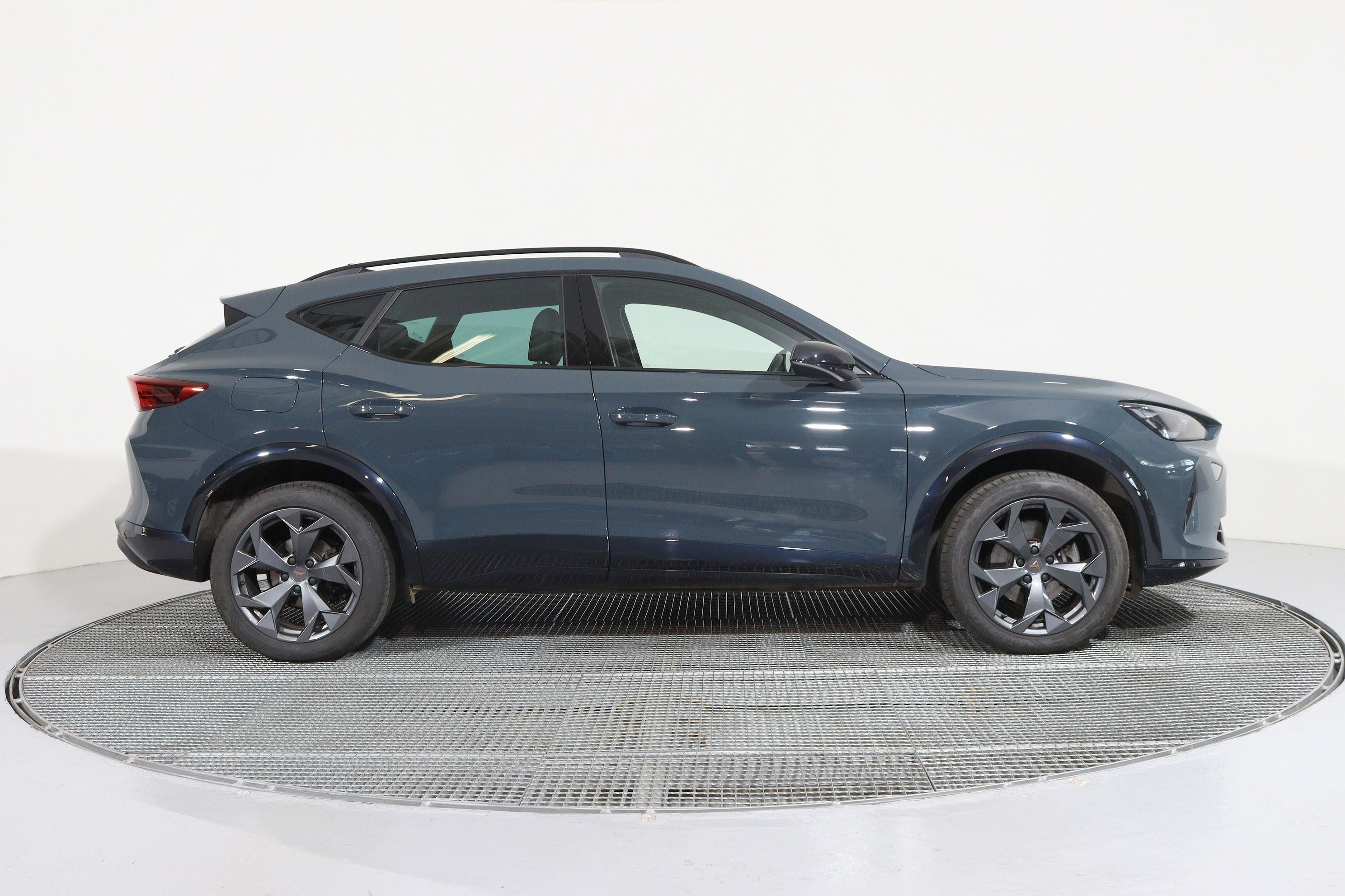 Cupra Formentor, 2.0 TSI 204k DSG 4WD/ZIMNÍ PNE - fotka 3