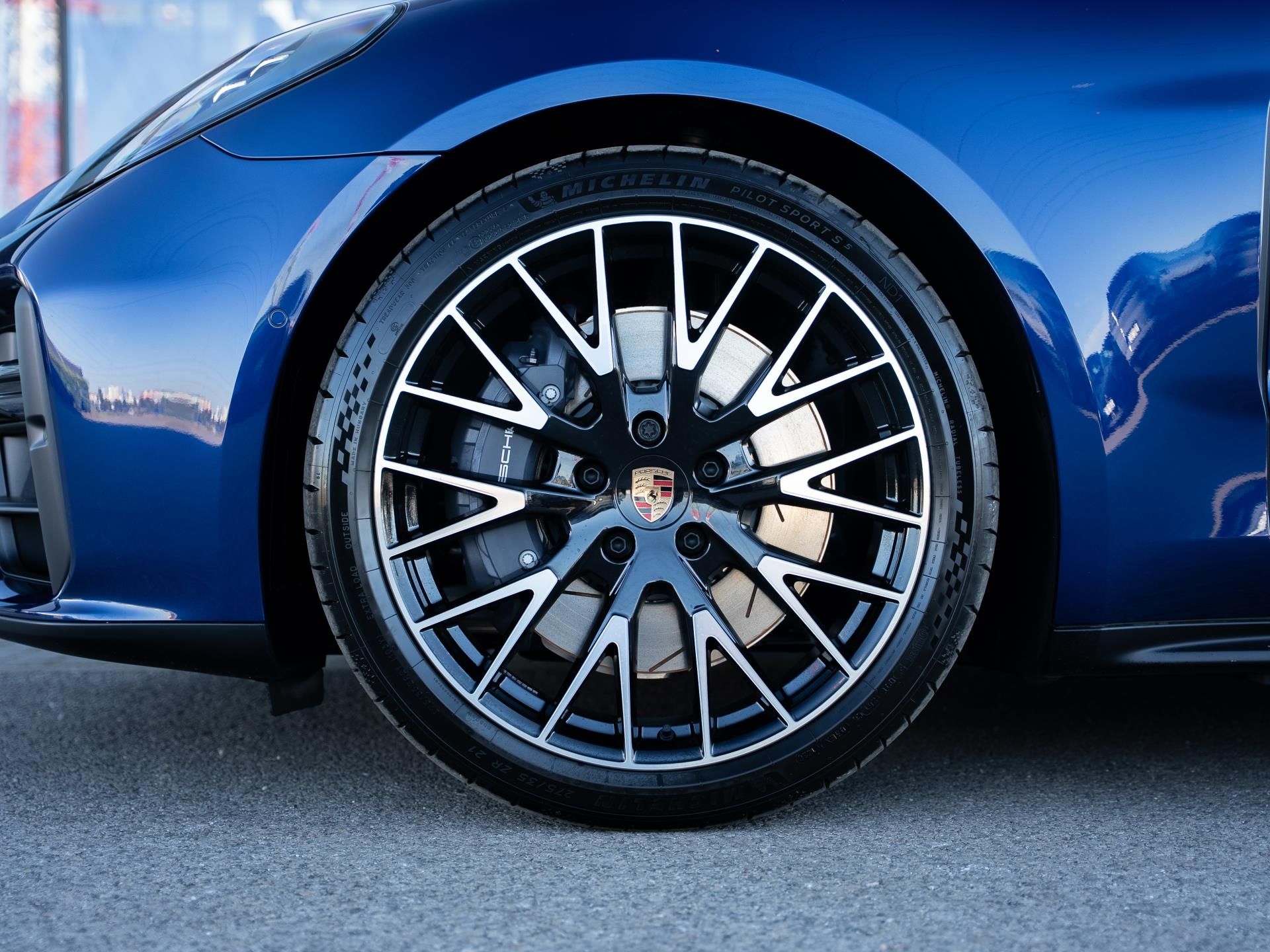 Porsche Panamera, 4 E-Hybrid - fotka 3