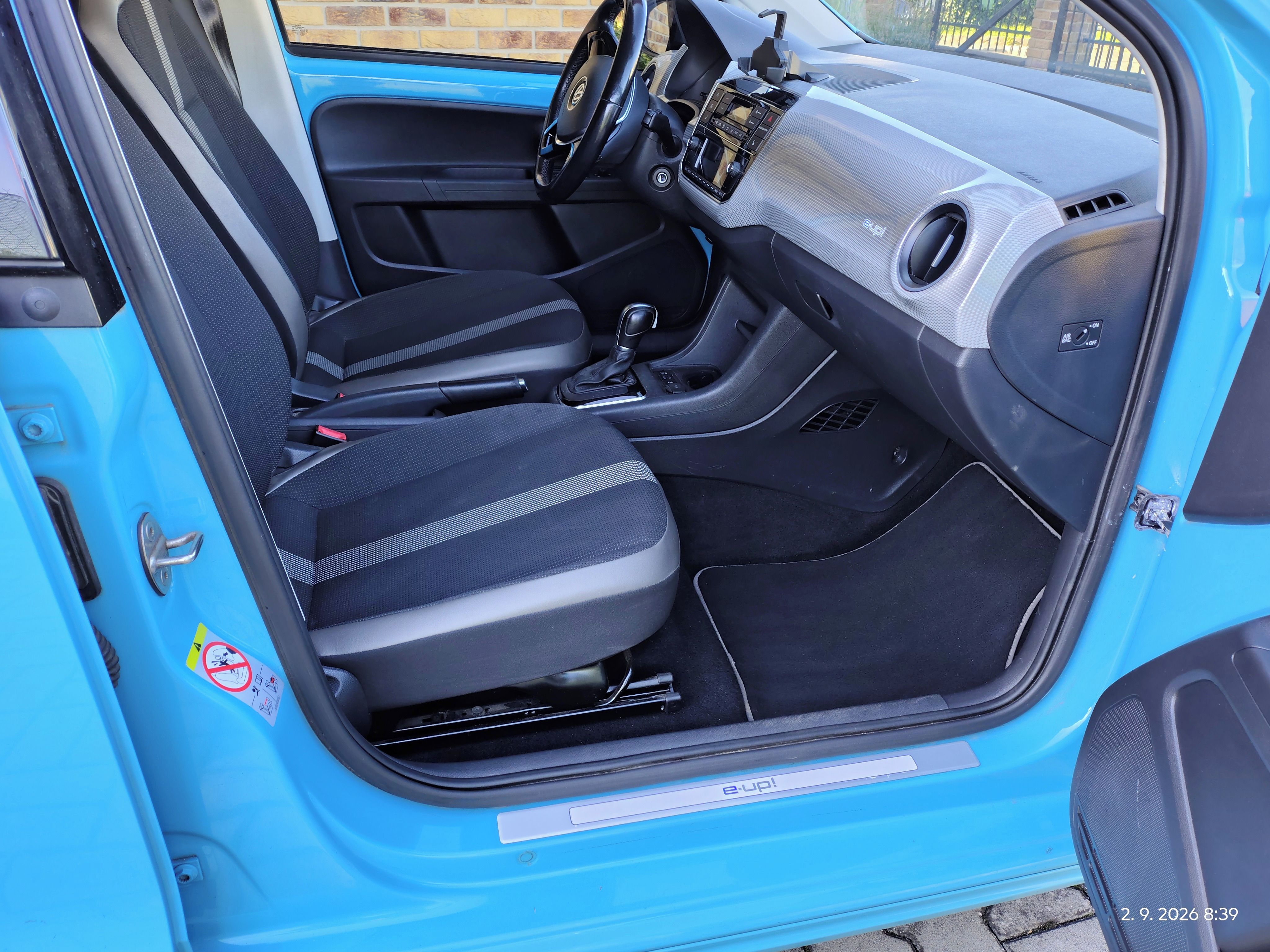 Volkswagen e-up, elektro - fotka 6