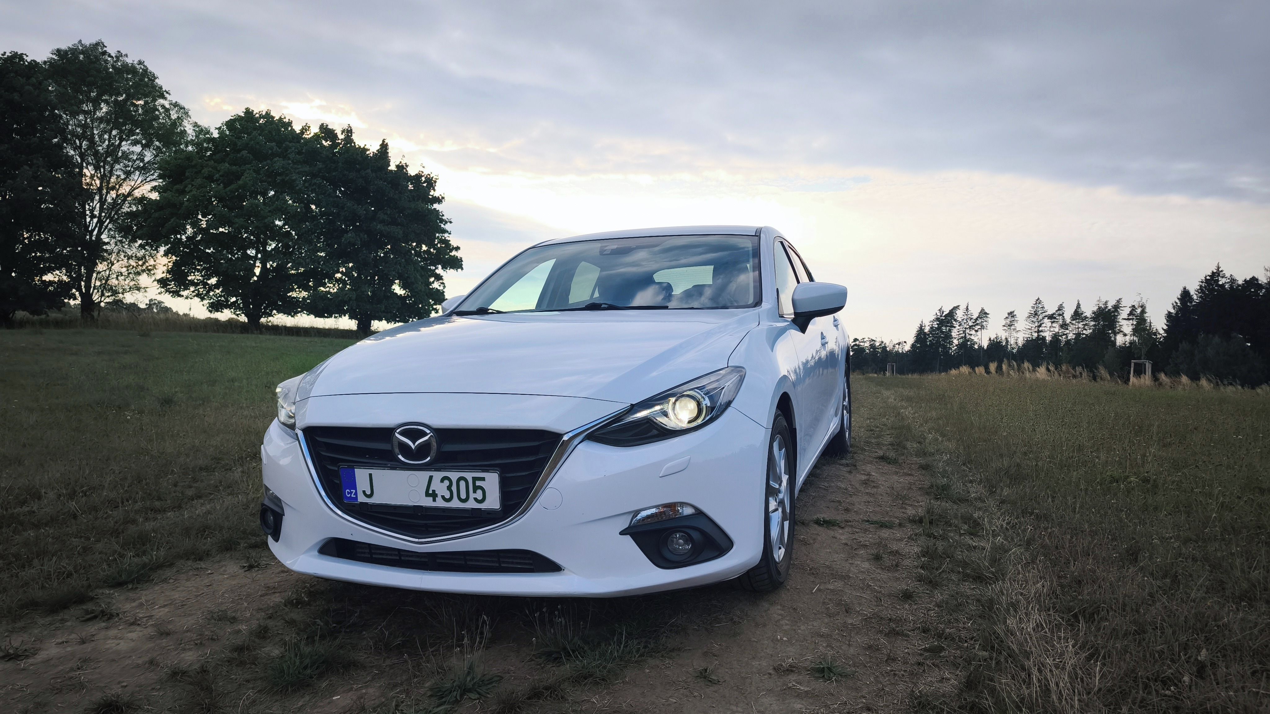 Mazda 3, 2.2 148t km Dovoz Itálie - fotka 2