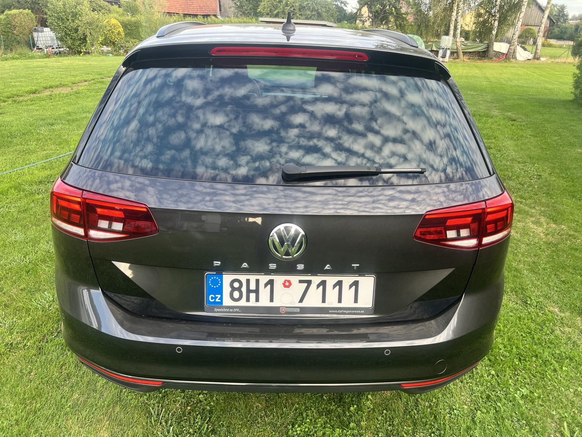 Volkswagen Passat, 2.0TDI 110KW,NAVI,LED,APP,ALU - fotka 6