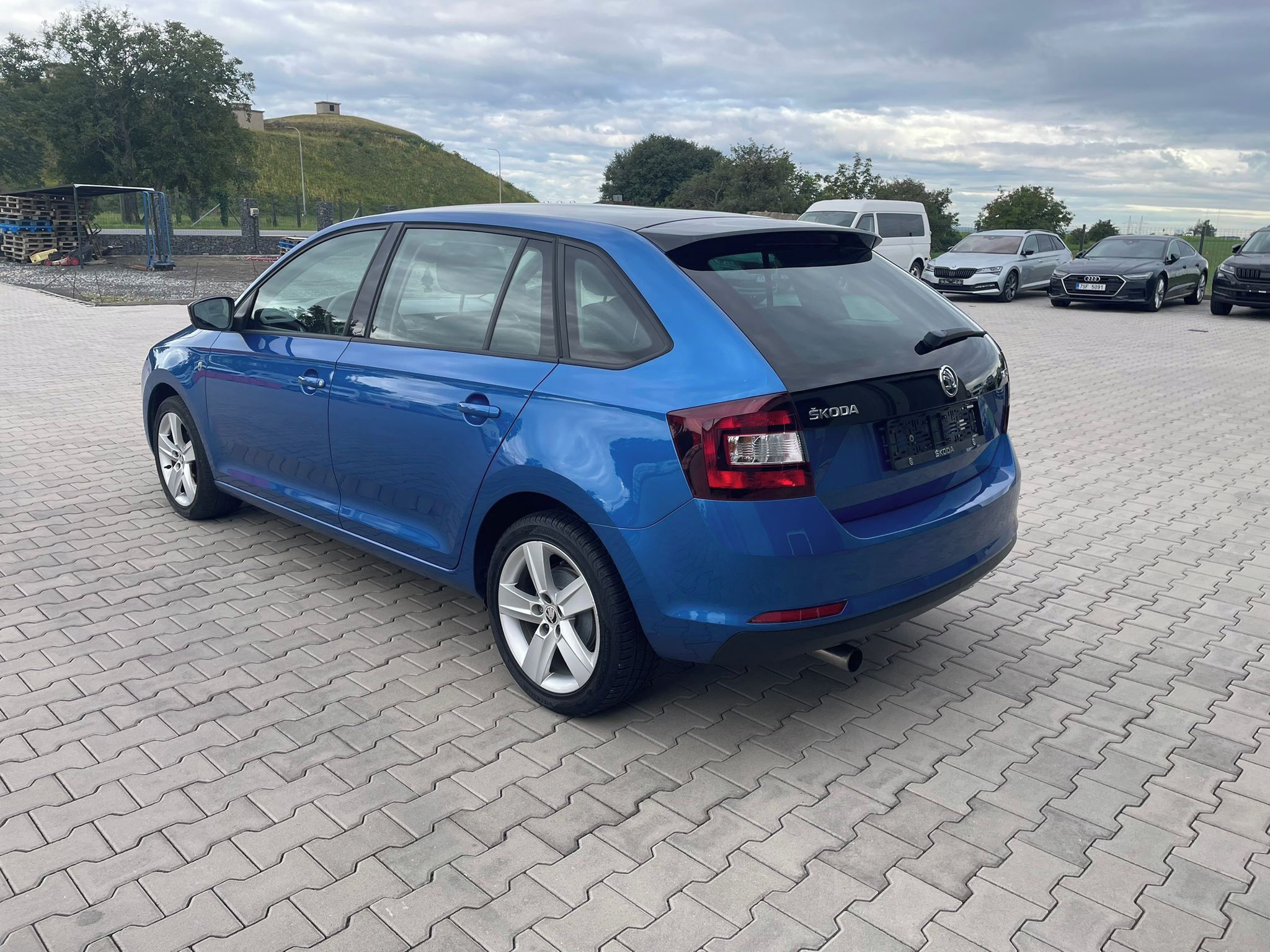 Škoda Rapid, 1.2Tsi 63kw, vybavený,tempomat - fotka 3