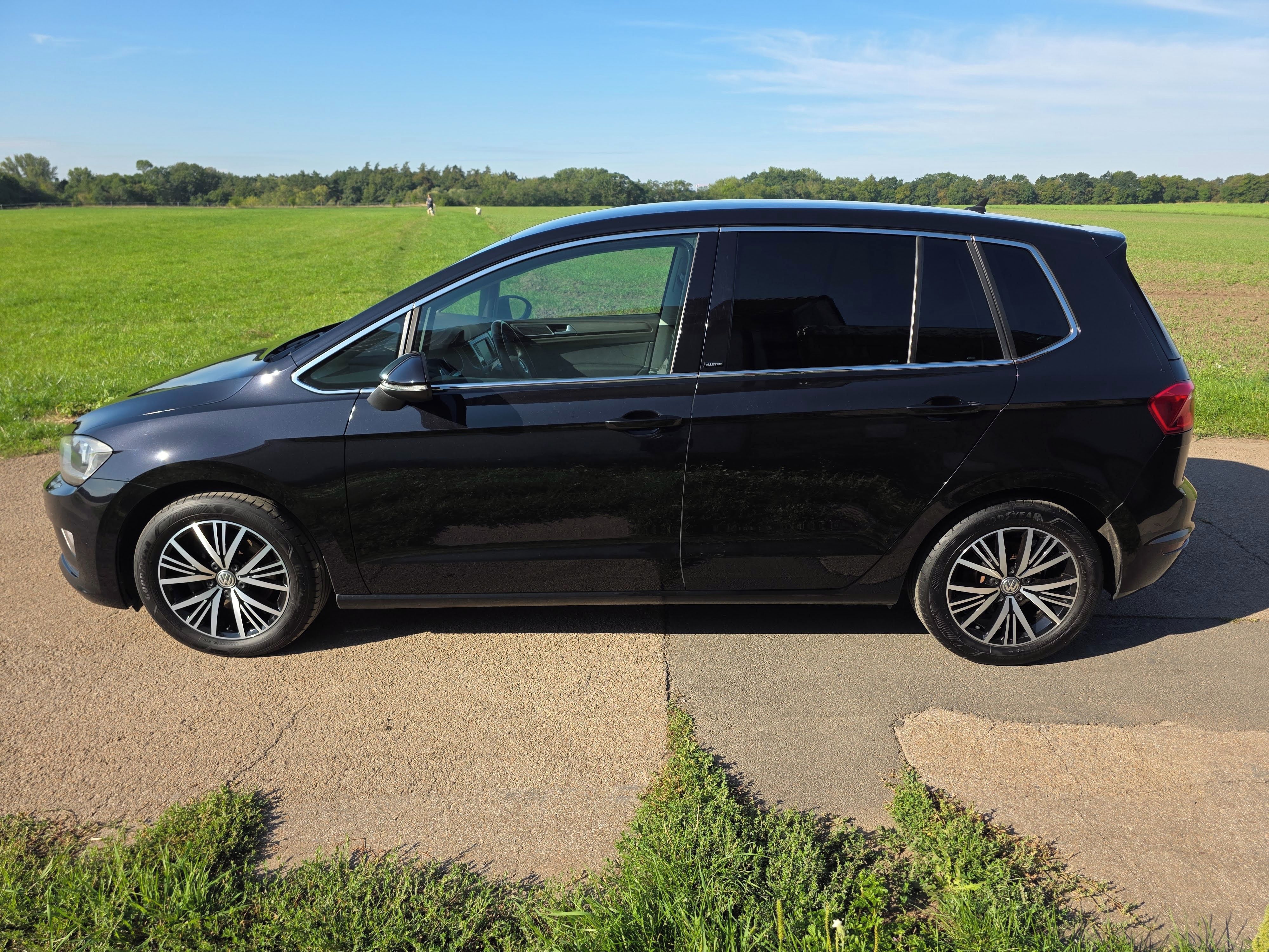 Volkswagen Golf Sportsvan, 1.6 TDI 81kW DSG Allstar - fotka 2