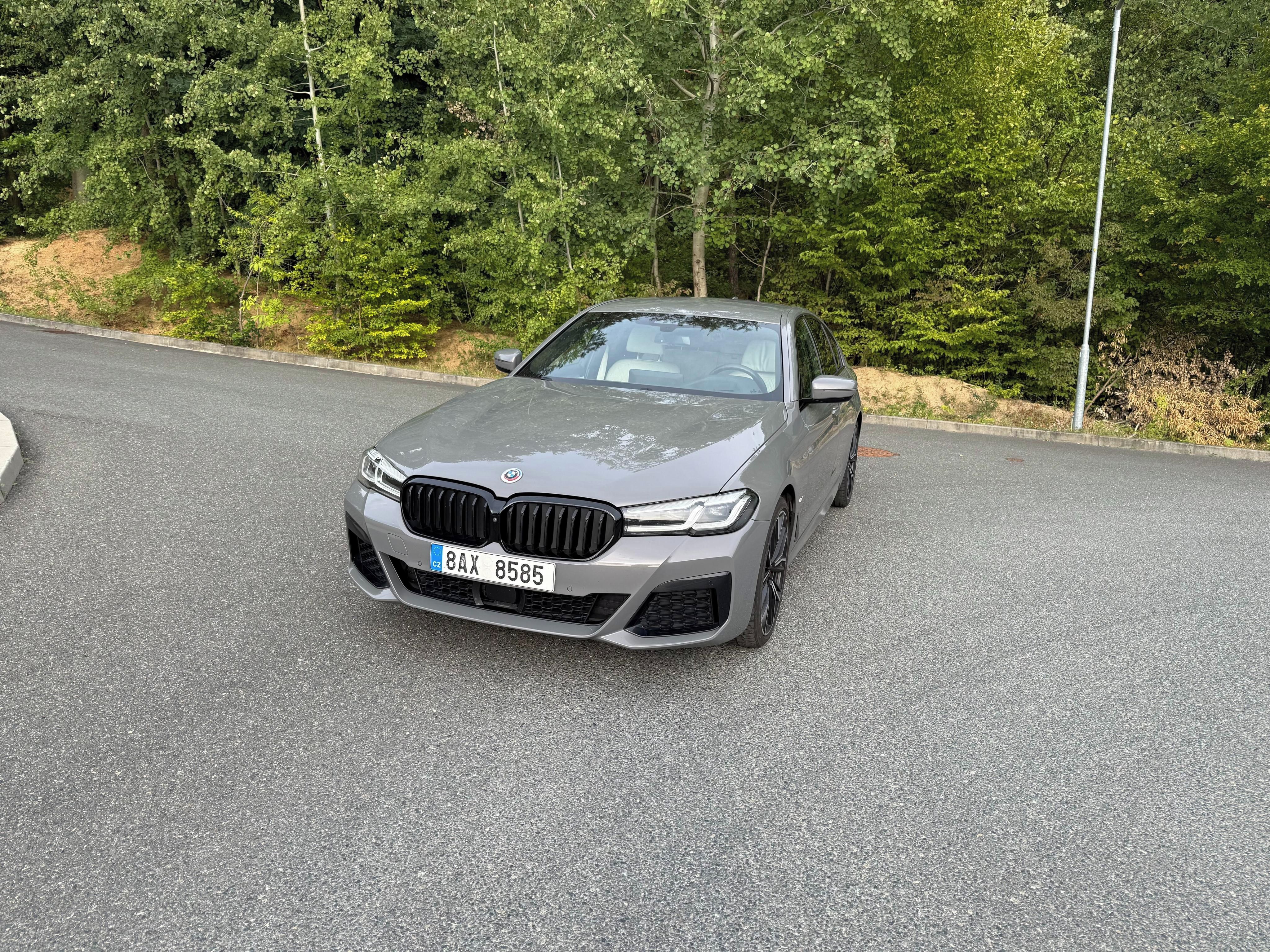 BMW Řada 5, TOP výbava + historie + REMUS - fotka 3