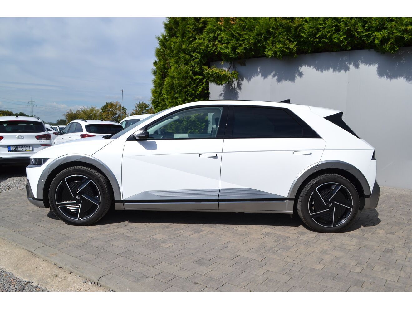Hyundai Ioniq 5, STYLE PREMIUM 4x4 POWER 84kWh - fotka 2