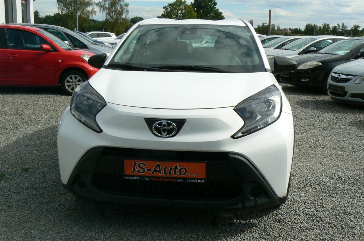 Toyota Aygo, 1,0 X  ČR -3561 KM - fotka 3