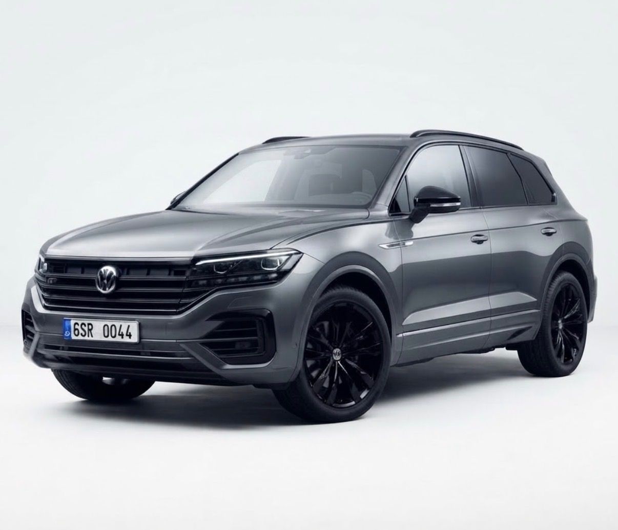 Volkswagen Touareg, R line 3.0 210kW CZ vzduch taž