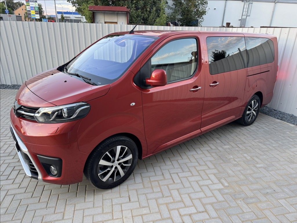 Toyota Proace Verso, 2,0 D-4D 8míst VIP LONG DPH ČR - fotka 6