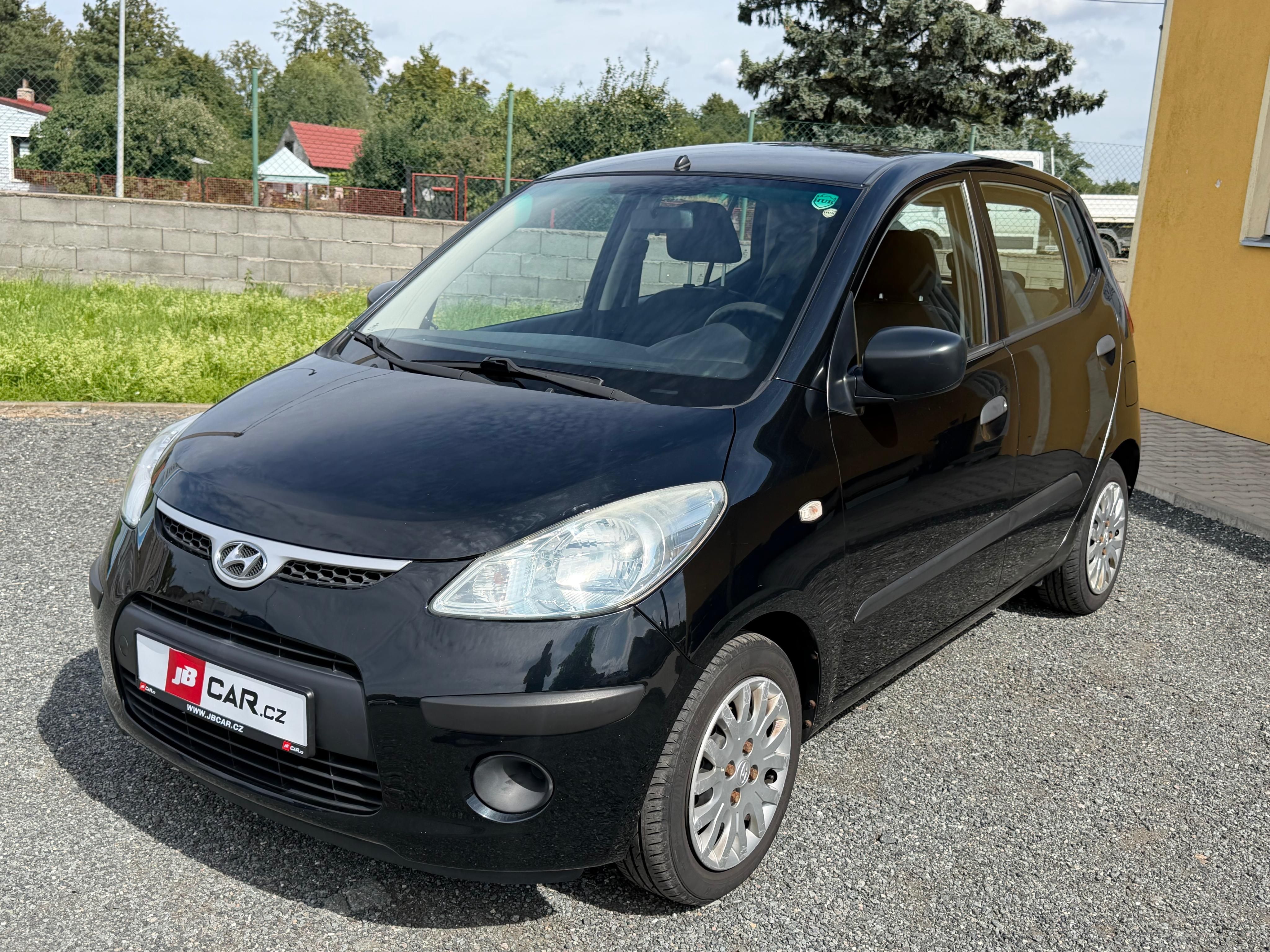 Hyundai i10, 1.1I 49KW 1.MAJITEL - fotka 5