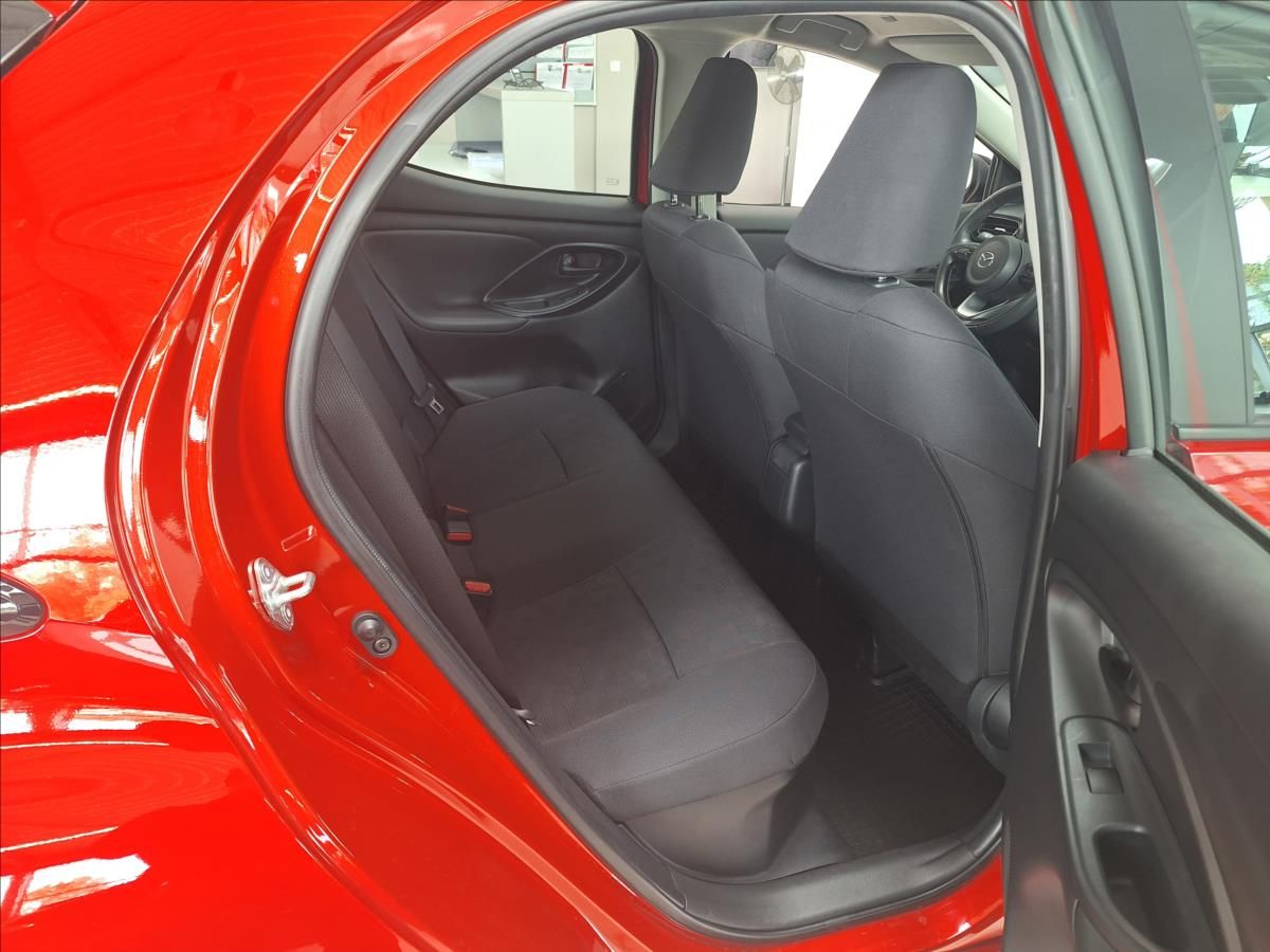 Mazda 2 Hybrid, 1.5 Hybrid AT FWD Centre-Line - fotka 5