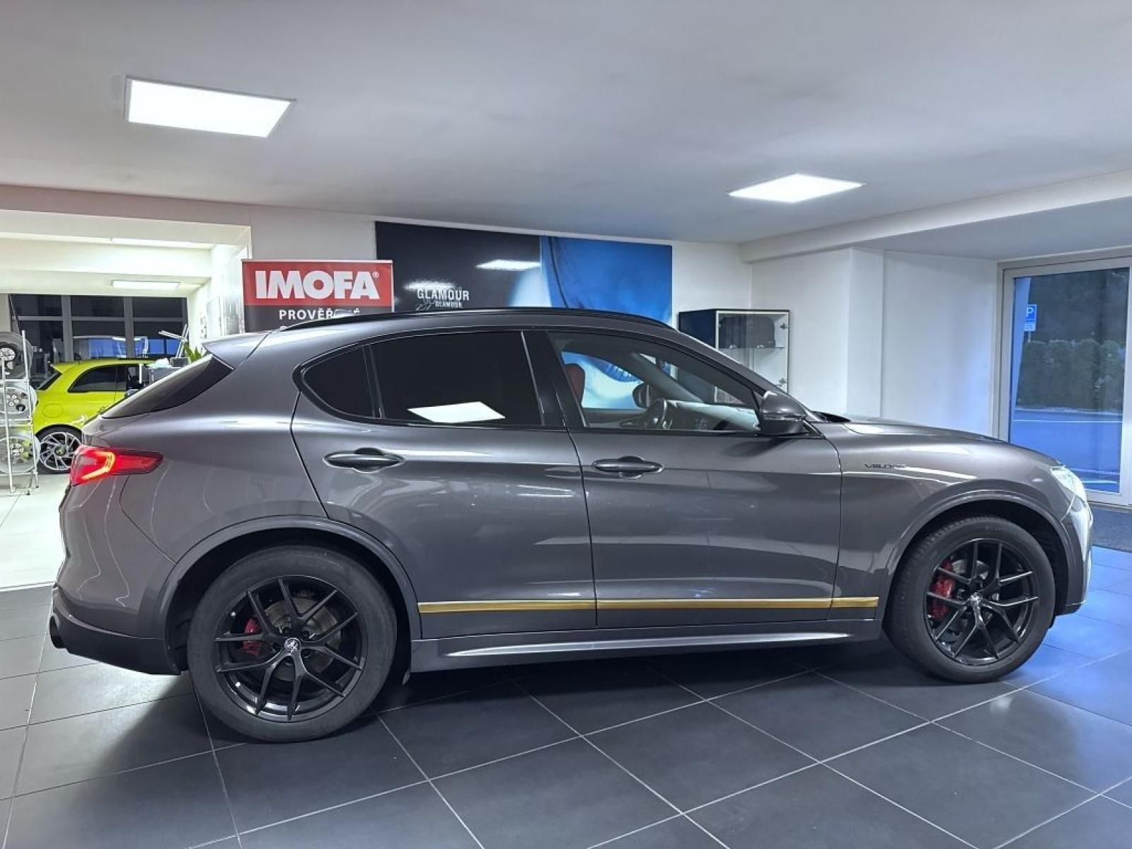 Alfa Romeo Stelvio, 2.0T 280k AT8 ZF Q4 4x4 Veloce - fotka 4