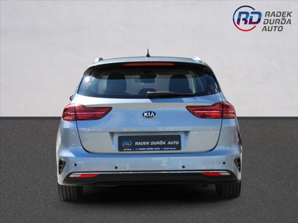 Kia Cee´d, 1,6 CRDi  NOVÉ V ČR,1.MAJ,DPH - fotka 6