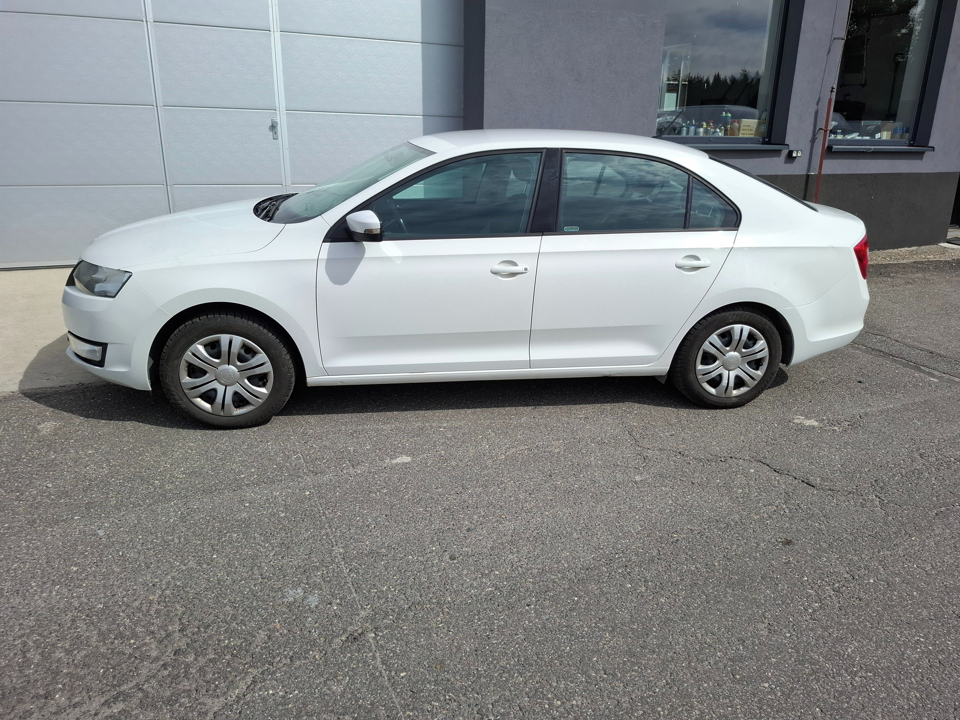Škoda Rapid, 1.2TSi 81kW, ČR, PLNÝSERVIS - fotka 3