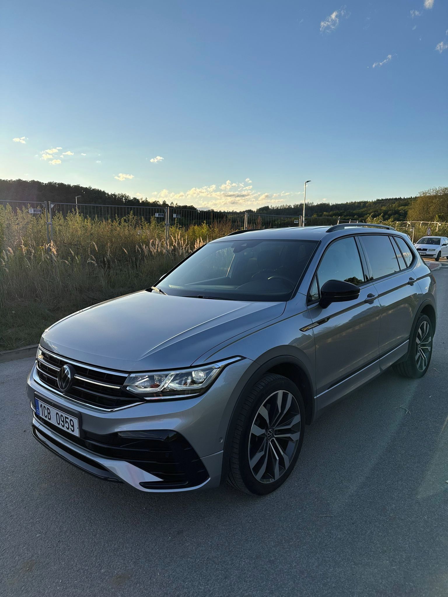 Volkswagen Tiguan Allspace, 2,0 TDI 4MOTION 147kW DSG - fotka 2