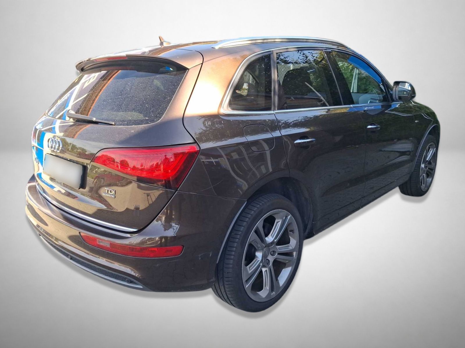 Audi Q5, 2.0 TDI, S line, 4X4, Automat - fotka 2