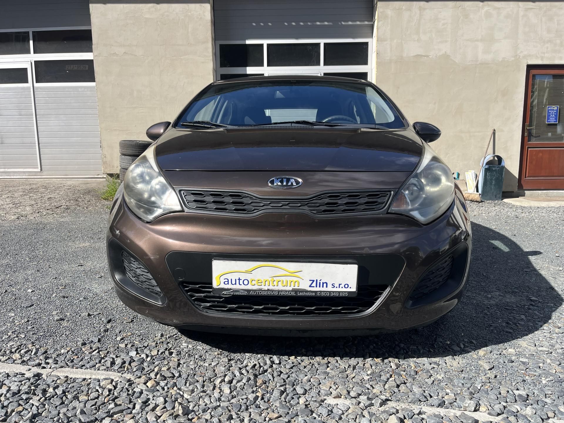 Kia Rio, 1,25 CVVT 62 Kw TAŽNÉ - fotka 2
