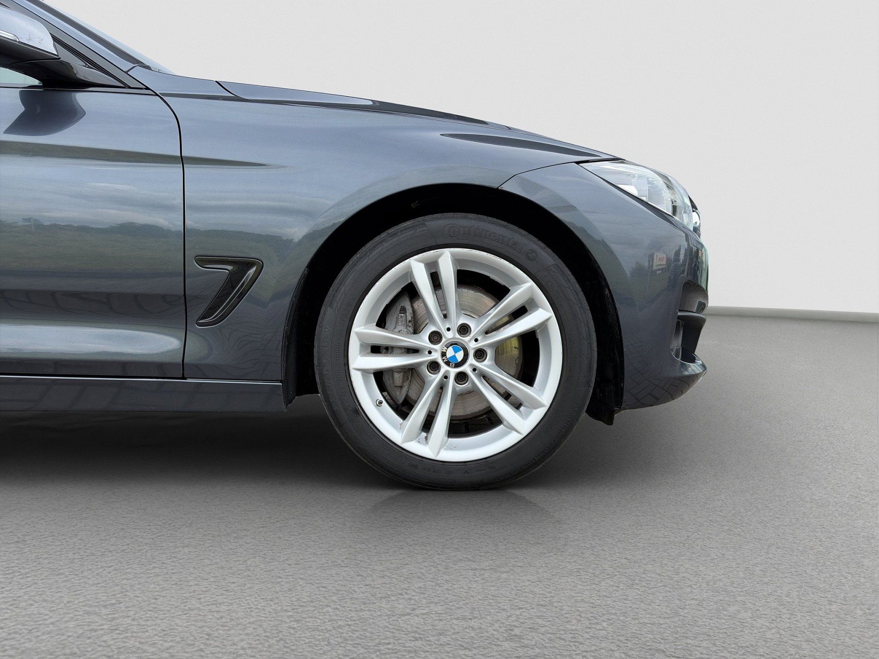 BMW Řada 3, 340i xDrive, Gran Turismo - fotka 4
