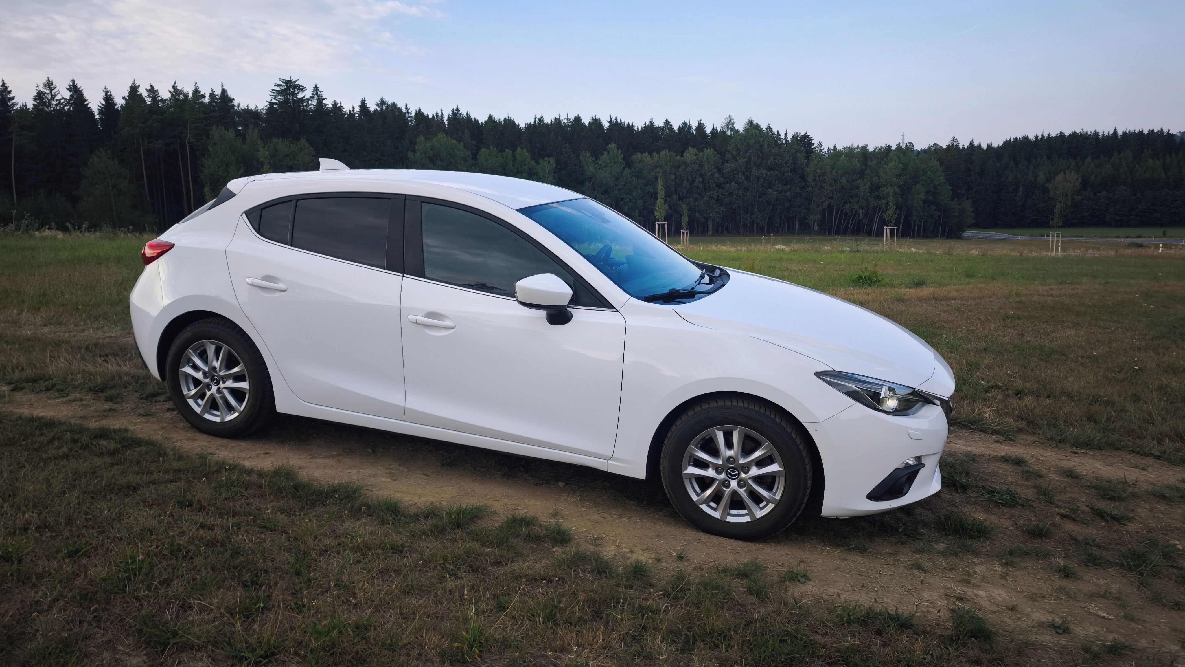 Mazda 3, 2.2 148t km Dovoz Itálie - fotka 4